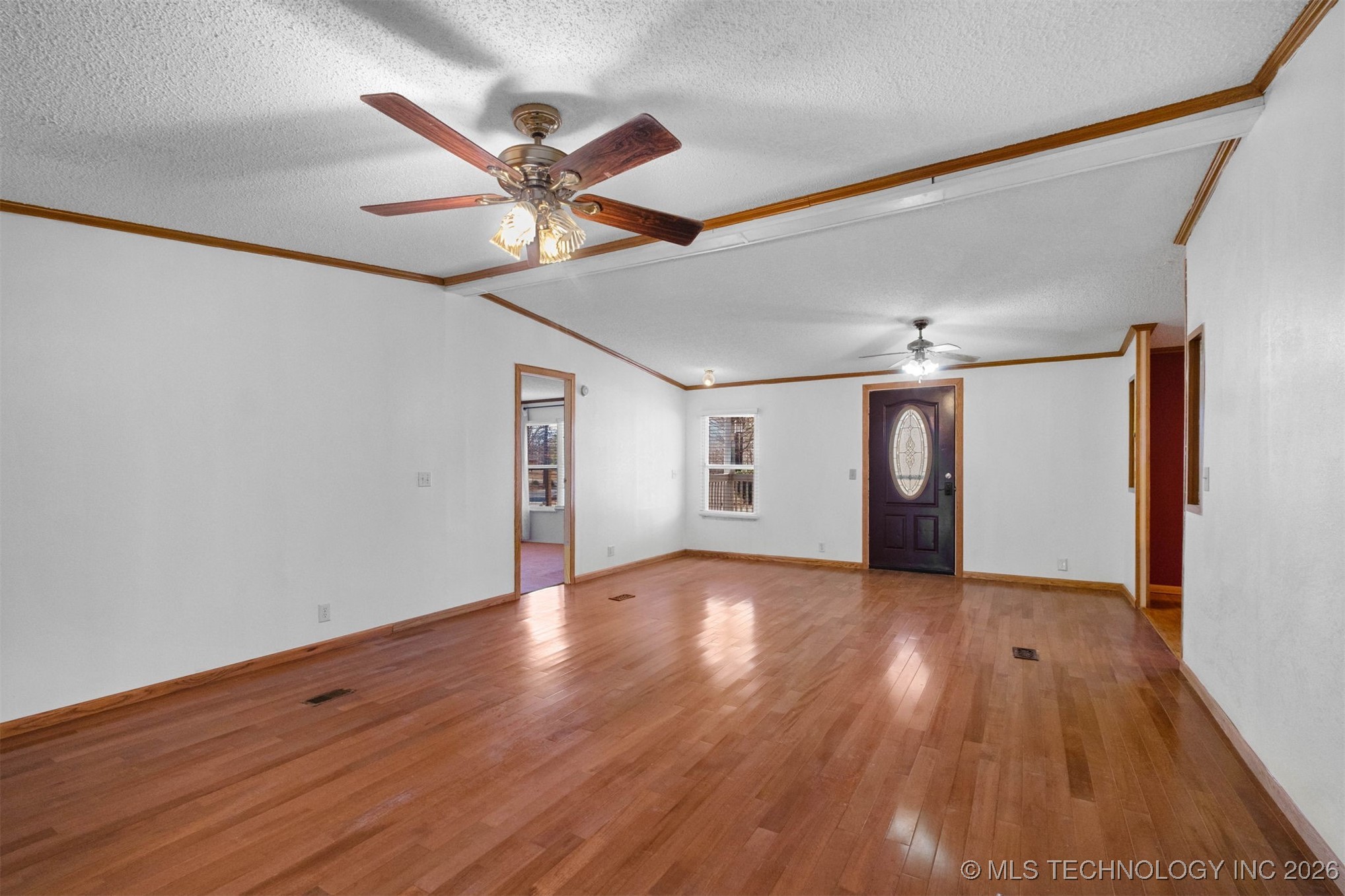 470443 E 723 Road Property Photo 9