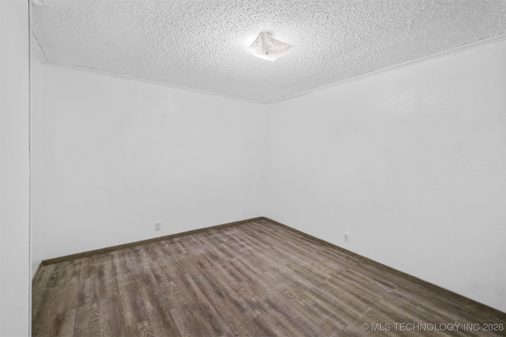 470443 E 723 Road Property Photo 26