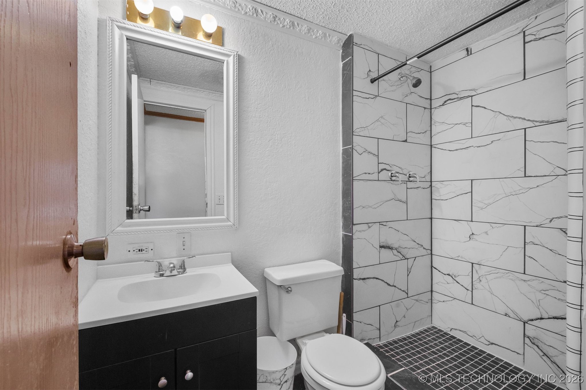 470443 E 723 Road Property Photo 27