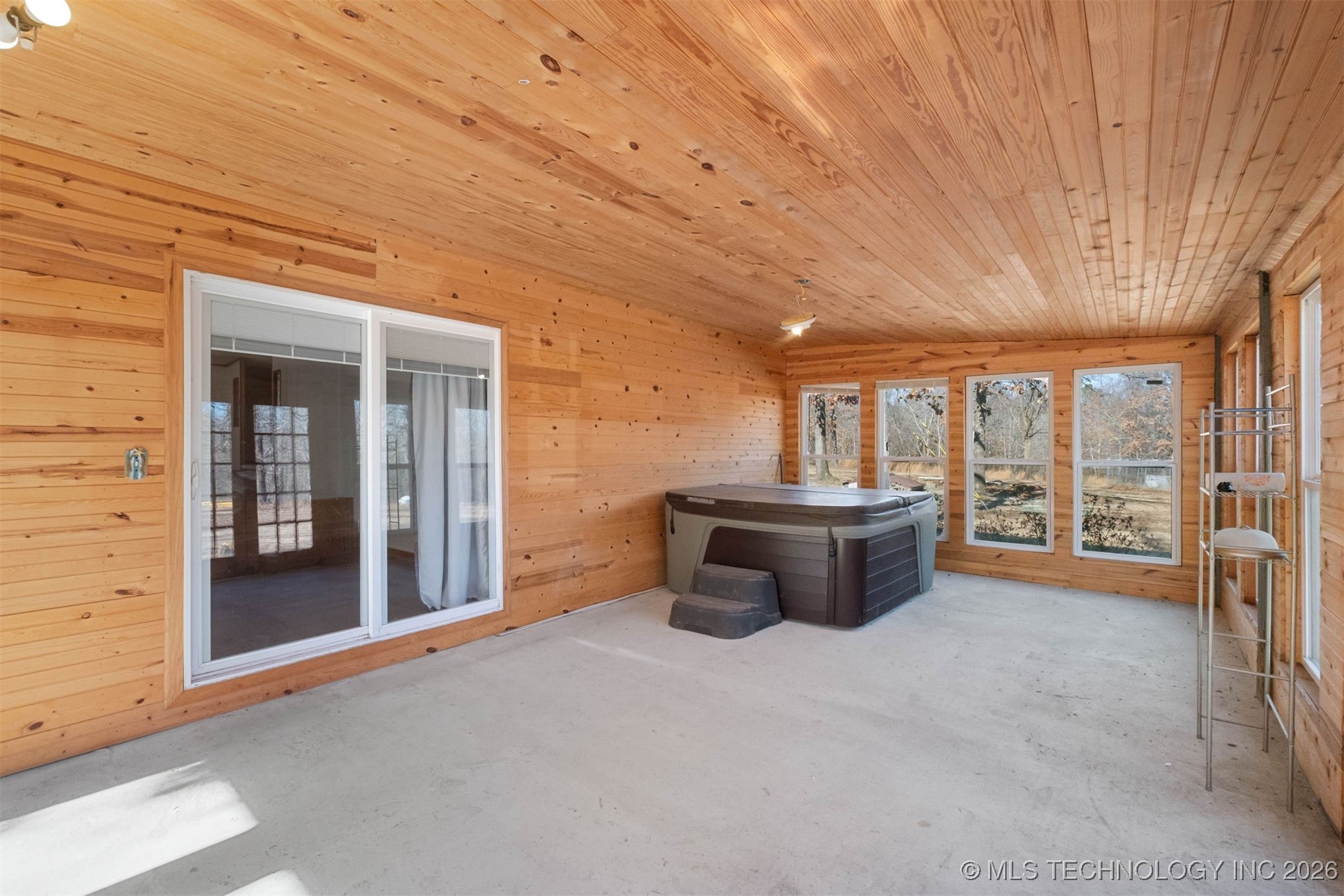 470443 E 723 Road Property Photo 30