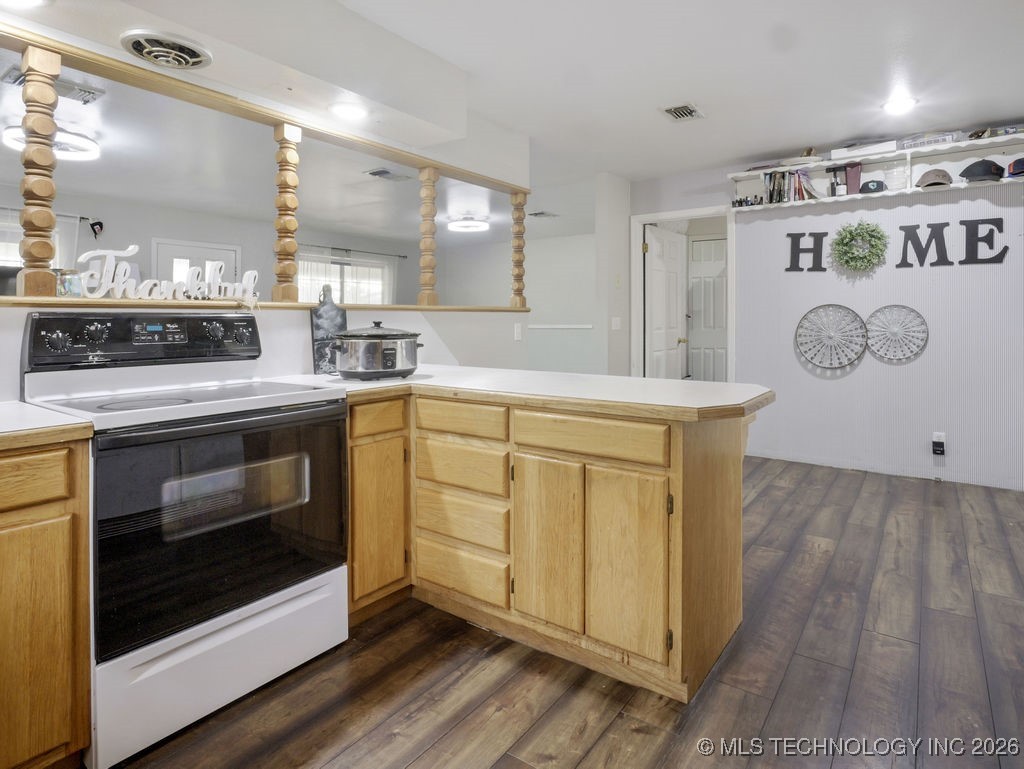 5133 S Crestview Property Photo 9