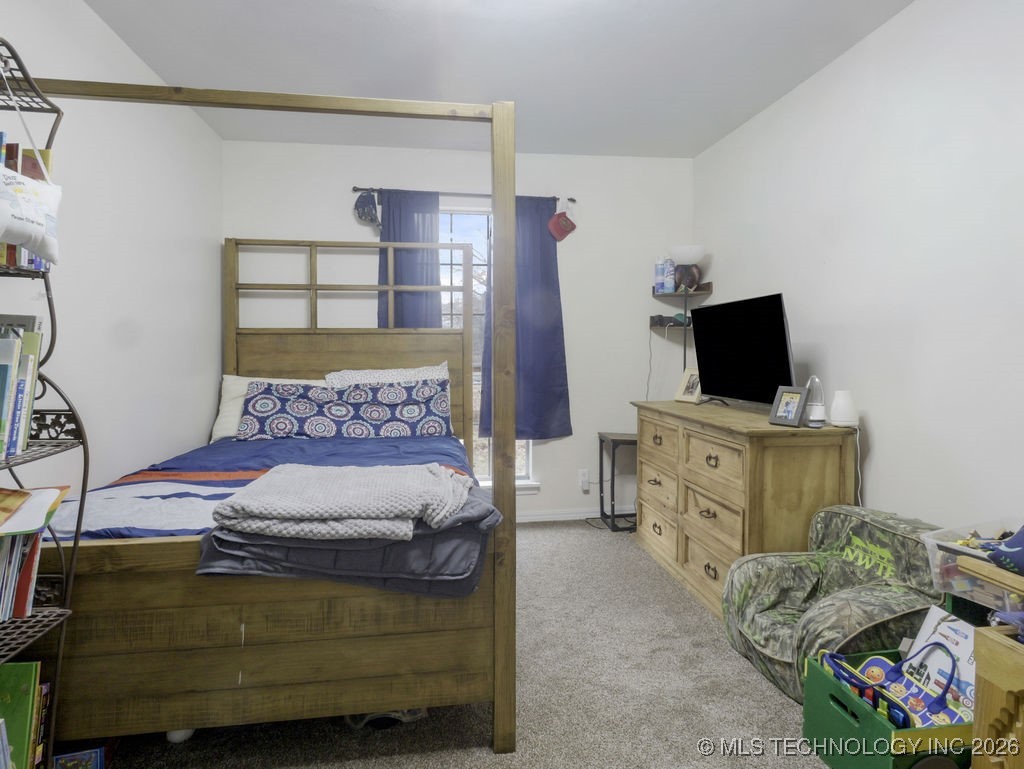 5133 S Crestview Property Photo 18