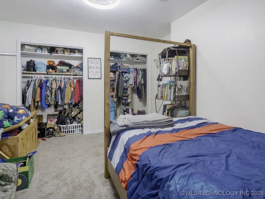 5133 S Crestview Property Photo 19