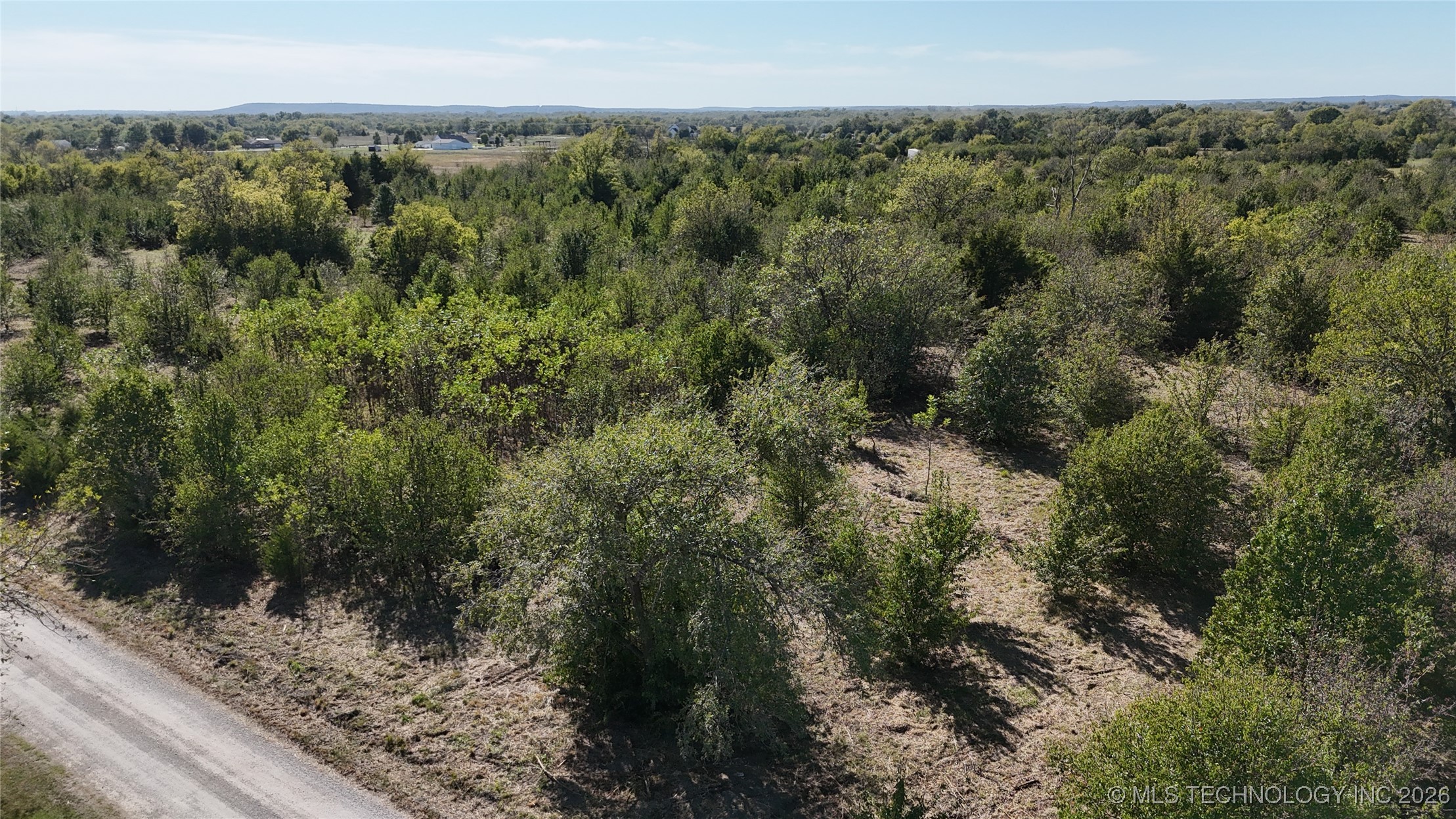 N New Haven Avenue Property Photo 1