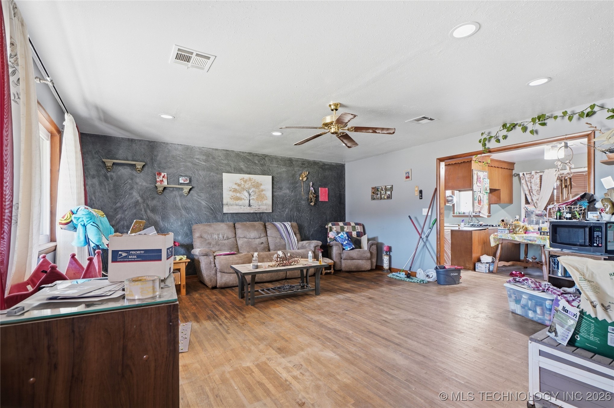 3123 S 63rd West Avenue Property Photo 8