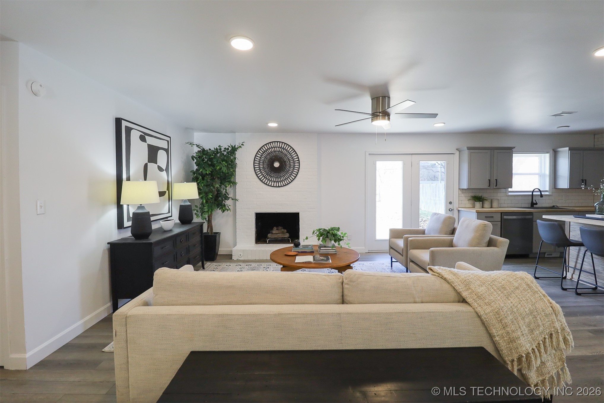 1716 S 1st Street Property Photo 7