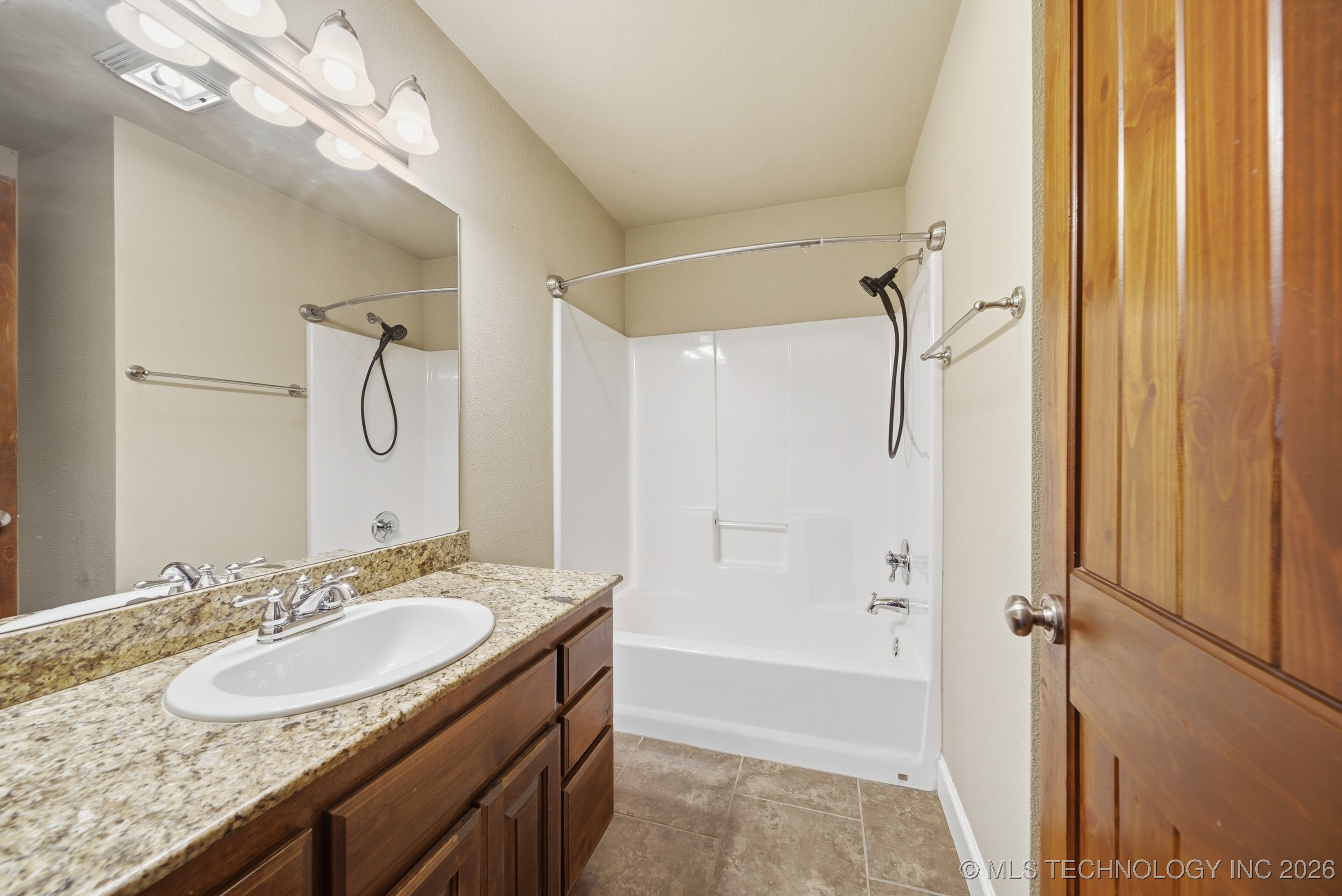 5925 E 145th Street North Property Photo 25