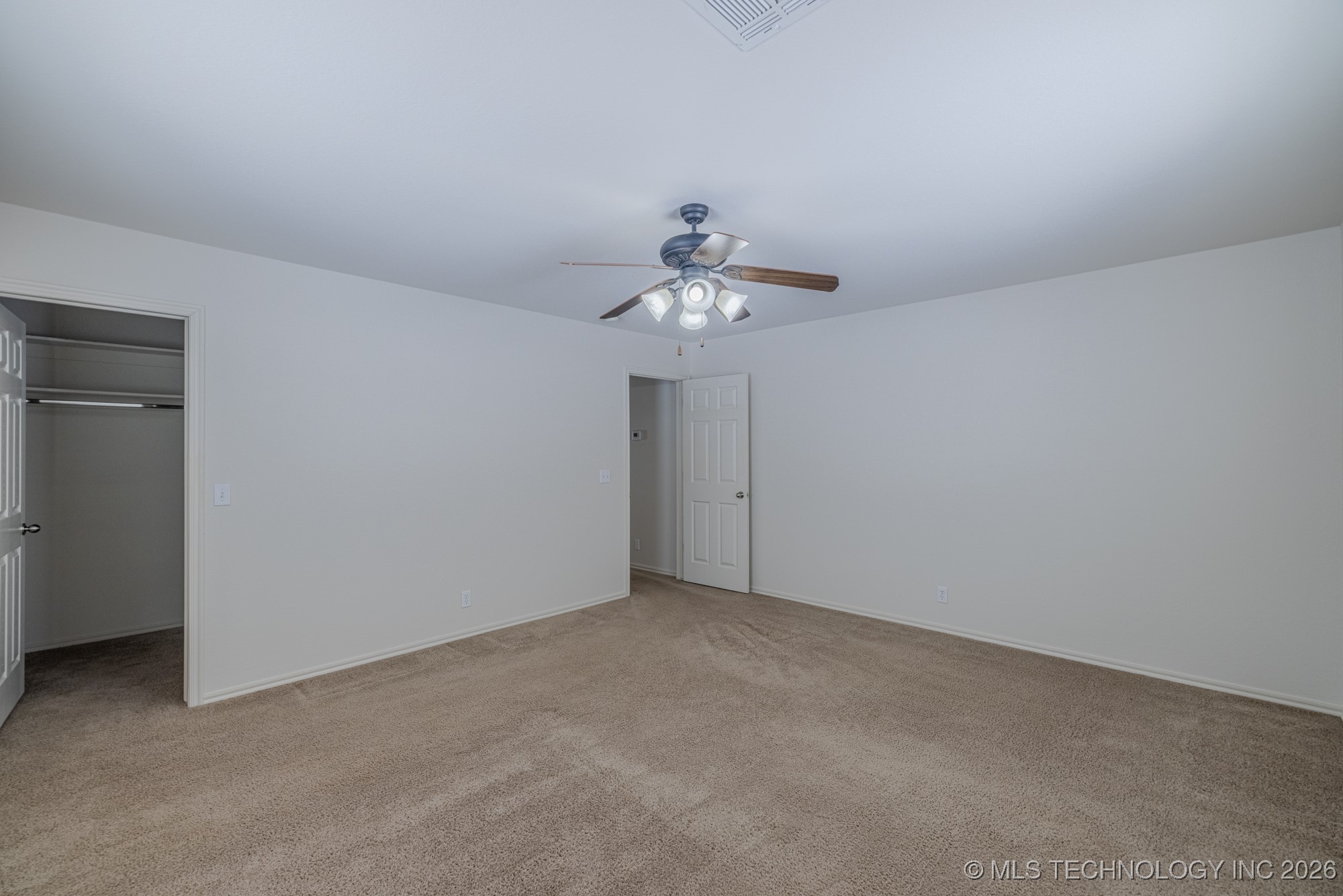 9109 N 153rd Court E Property Photo 31