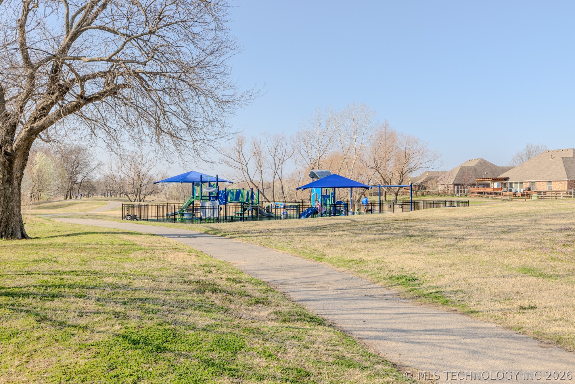 9109 N 153rd Court E Property Photo 39