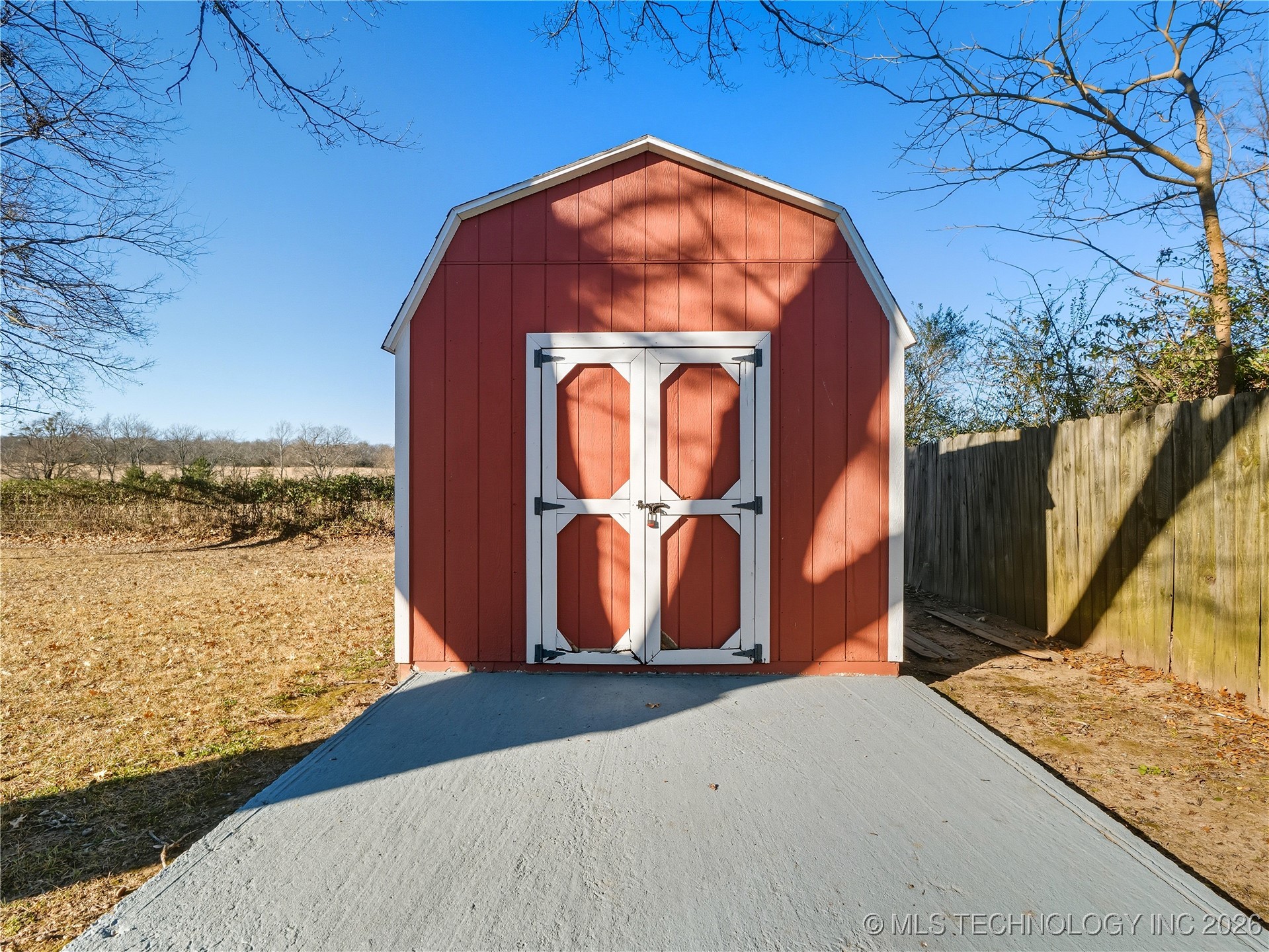 1447 S Lowry Property Photo 39