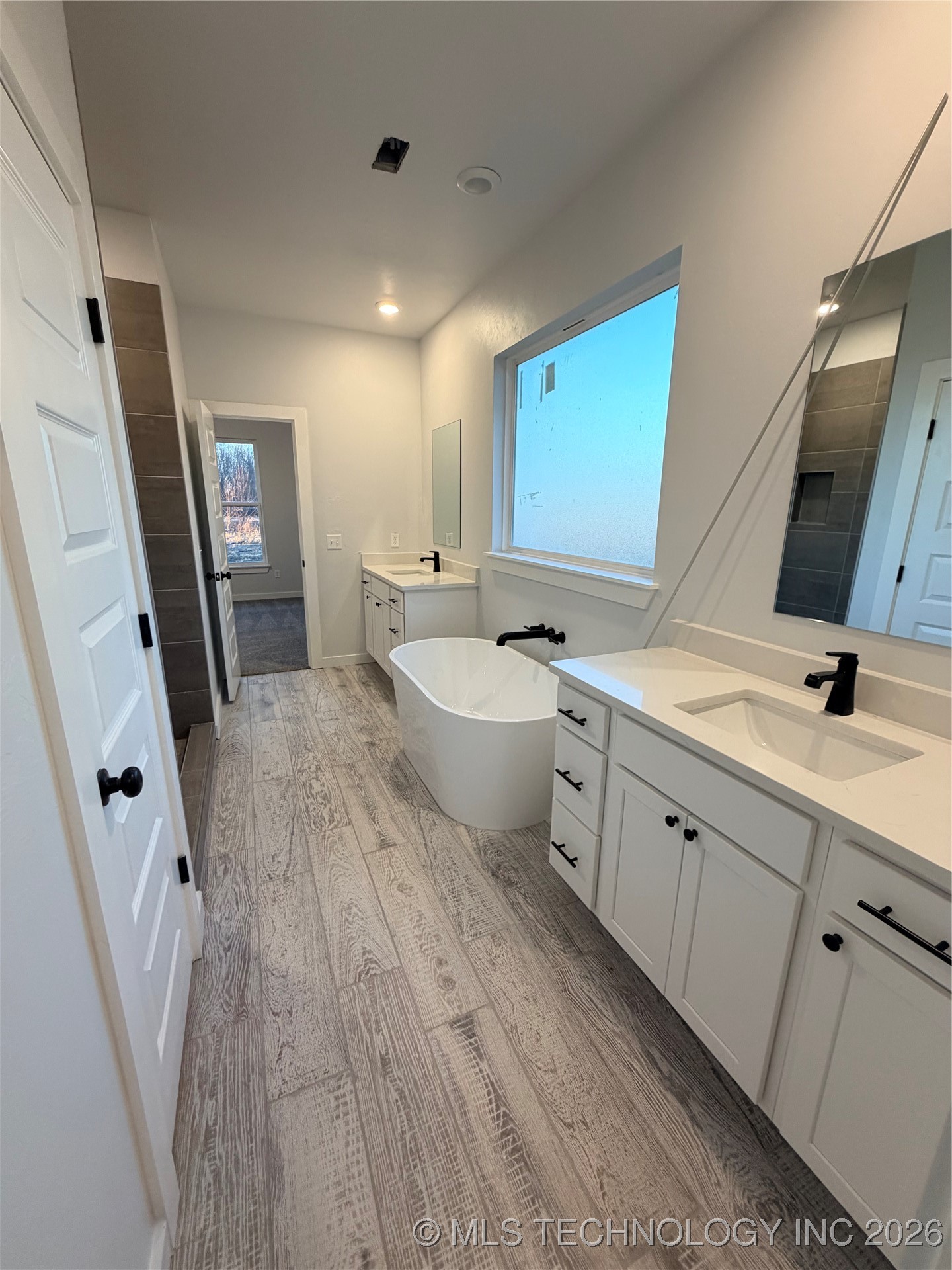 245 W 481 Road Property Photo 10