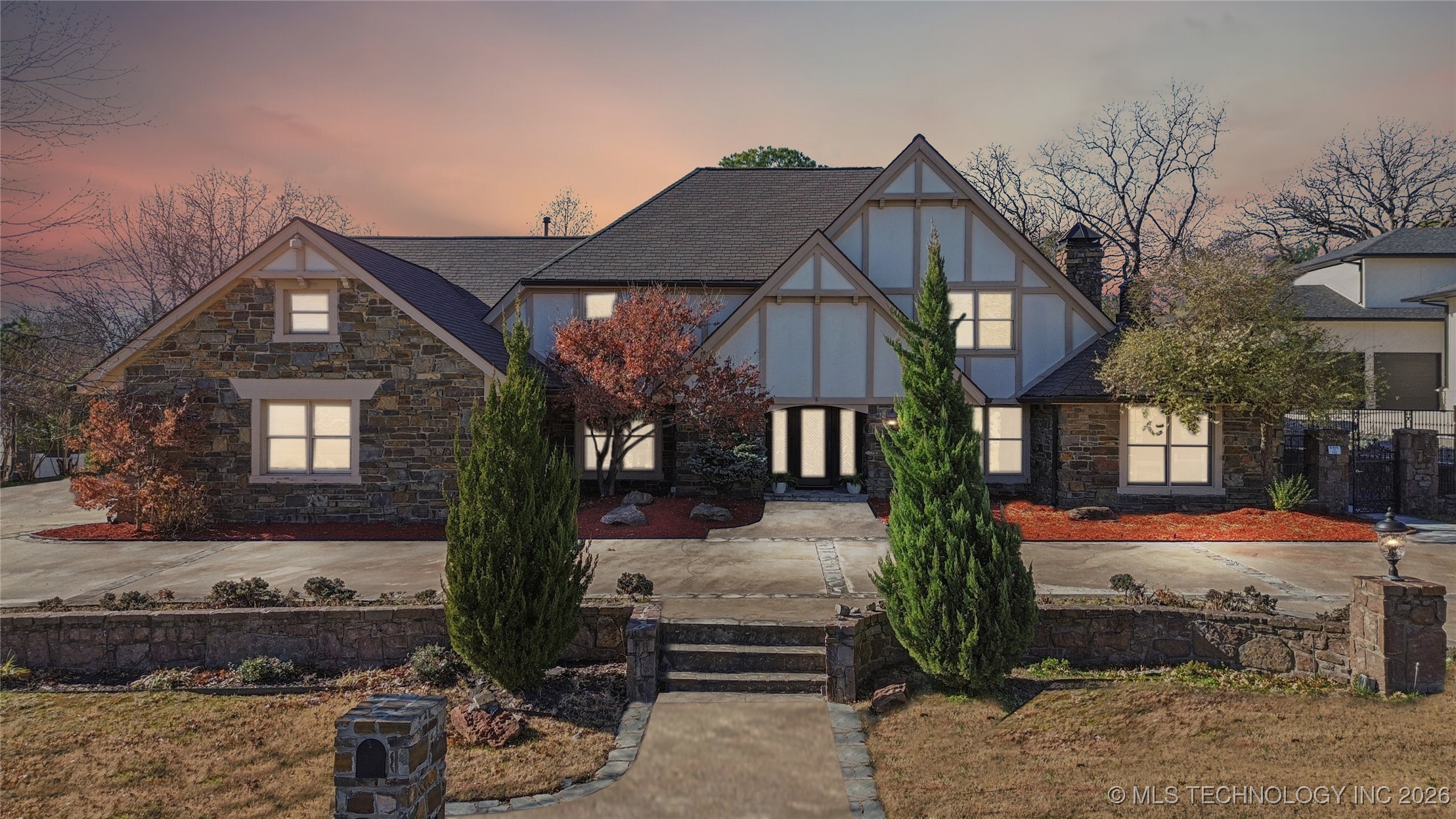 10726 S 69th East Avenue Property Photo 1