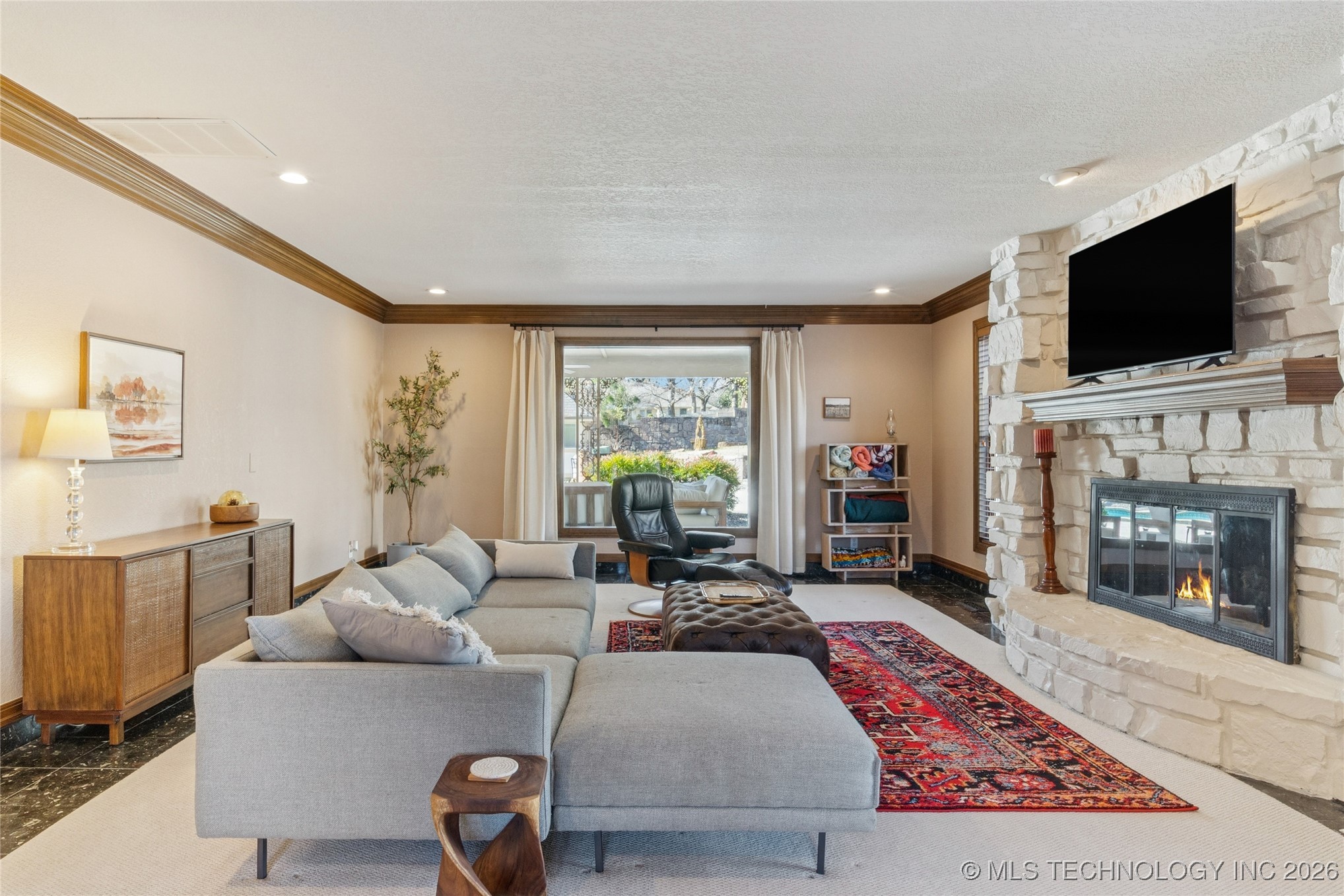 10726 S 69th East Avenue Property Photo 6