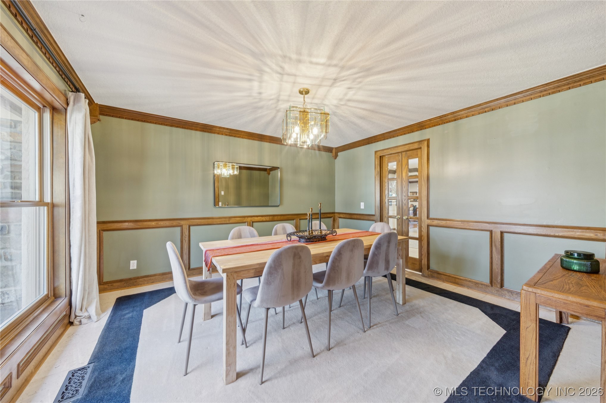 10726 S 69th East Avenue Property Photo 13