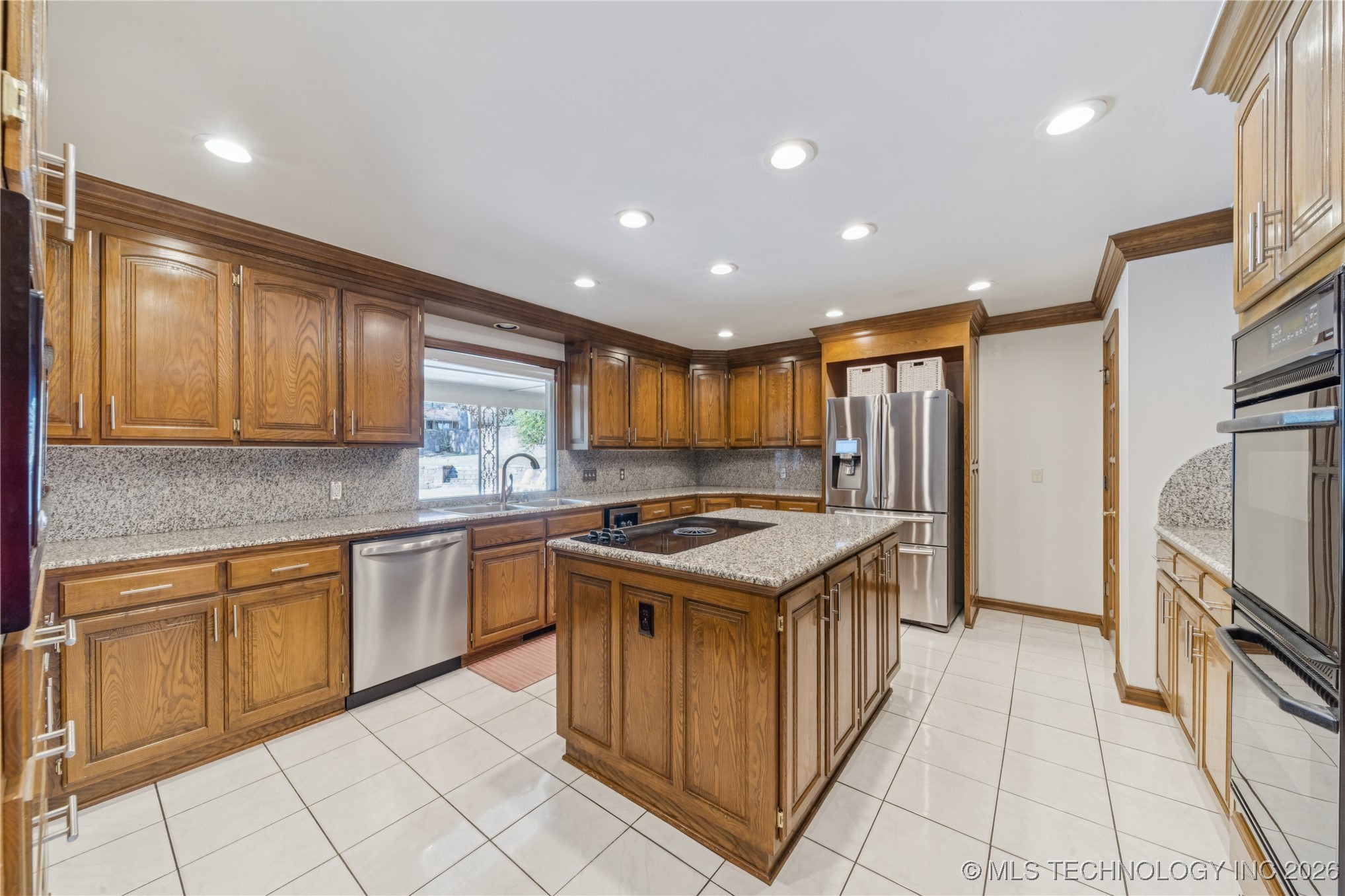 10726 S 69th East Avenue Property Photo 15