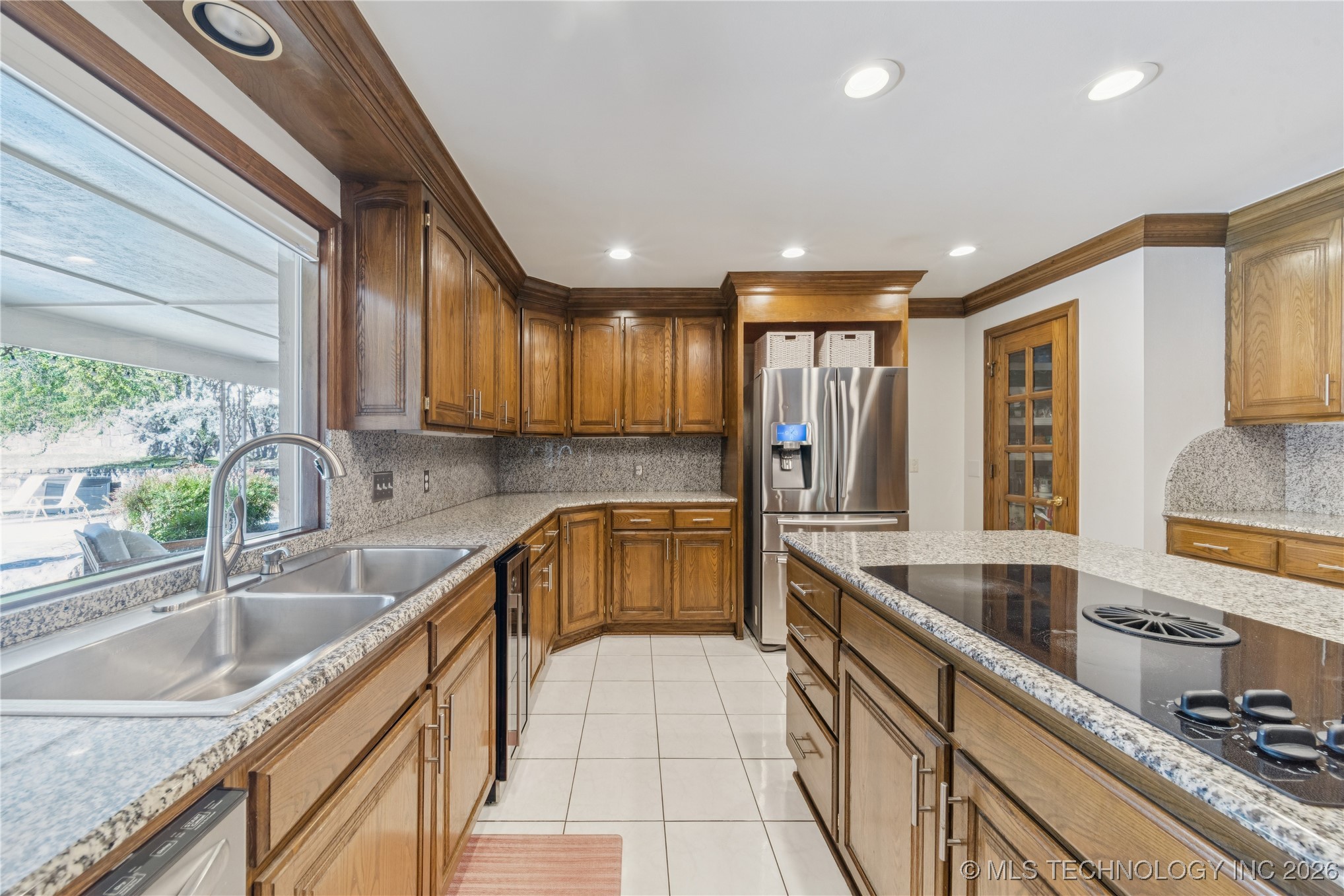 10726 S 69th East Avenue Property Photo 18