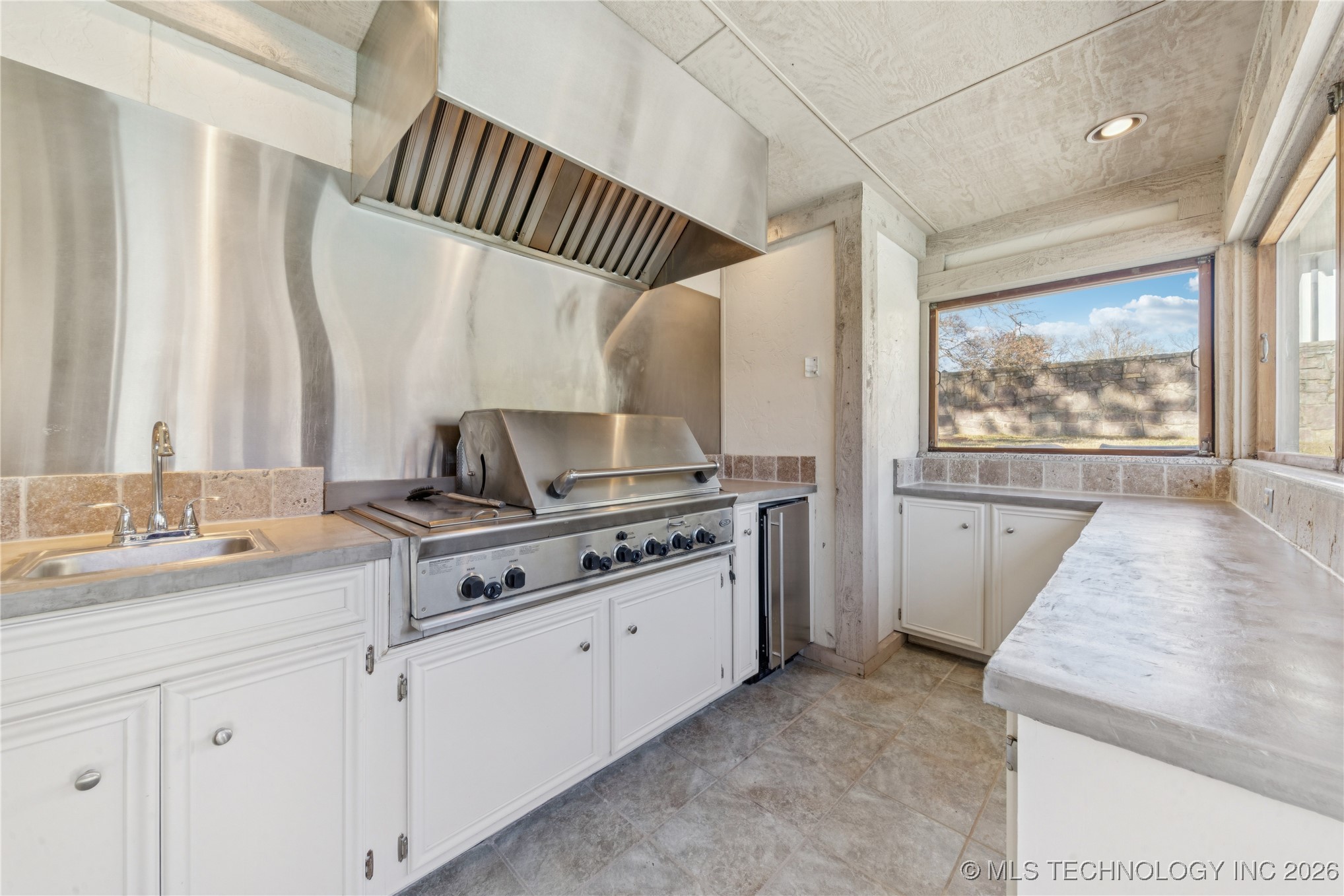 10726 S 69th East Avenue Property Photo 44