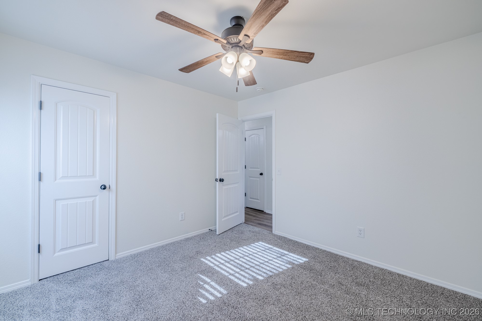 618 S Seminole Street Property Photo 21