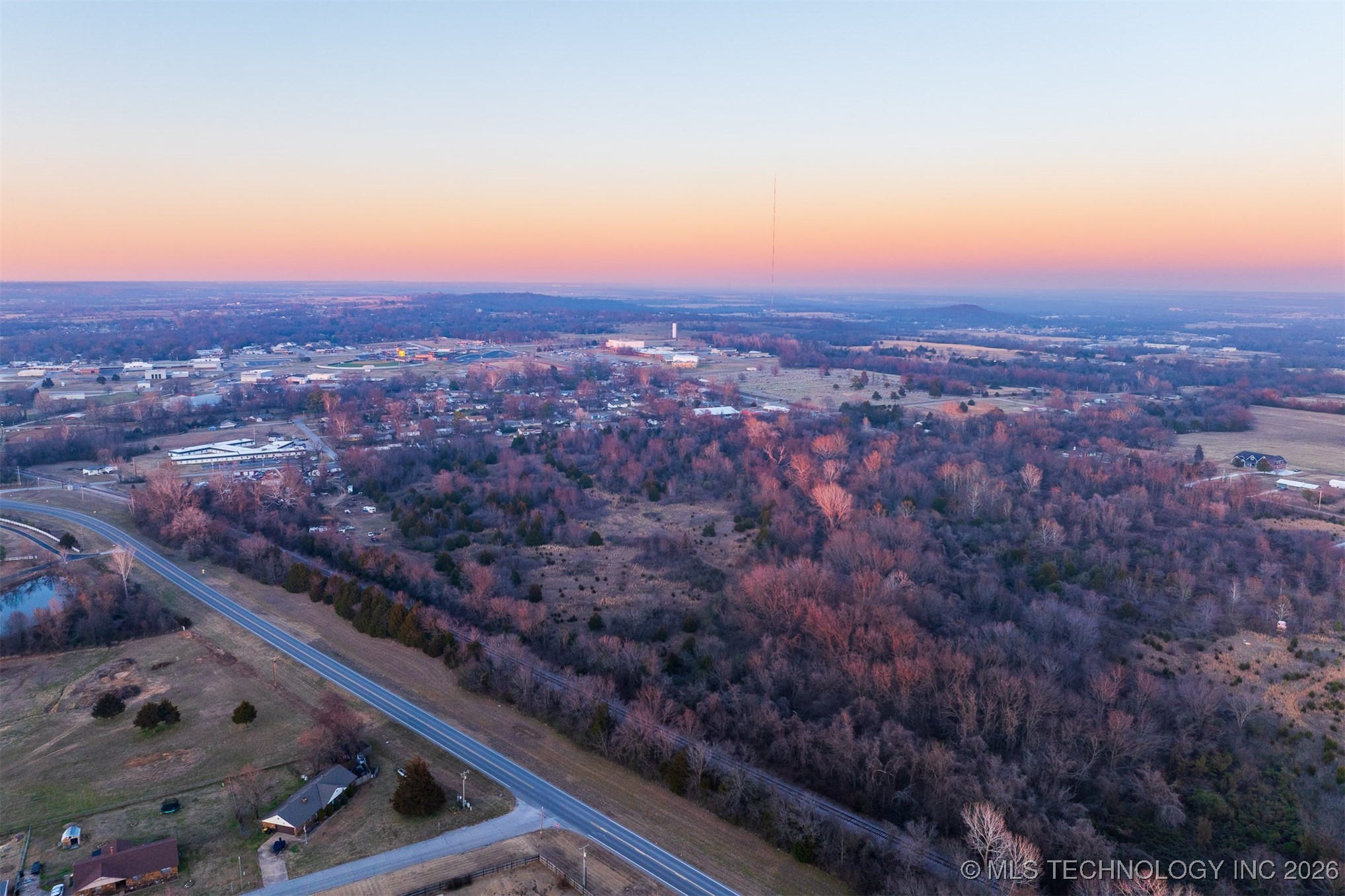 12 E 151st Street S Property Photo 1