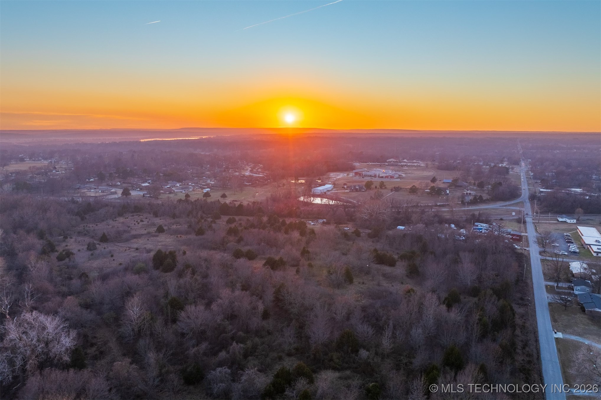 12 E 151st Street S Property Photo 5