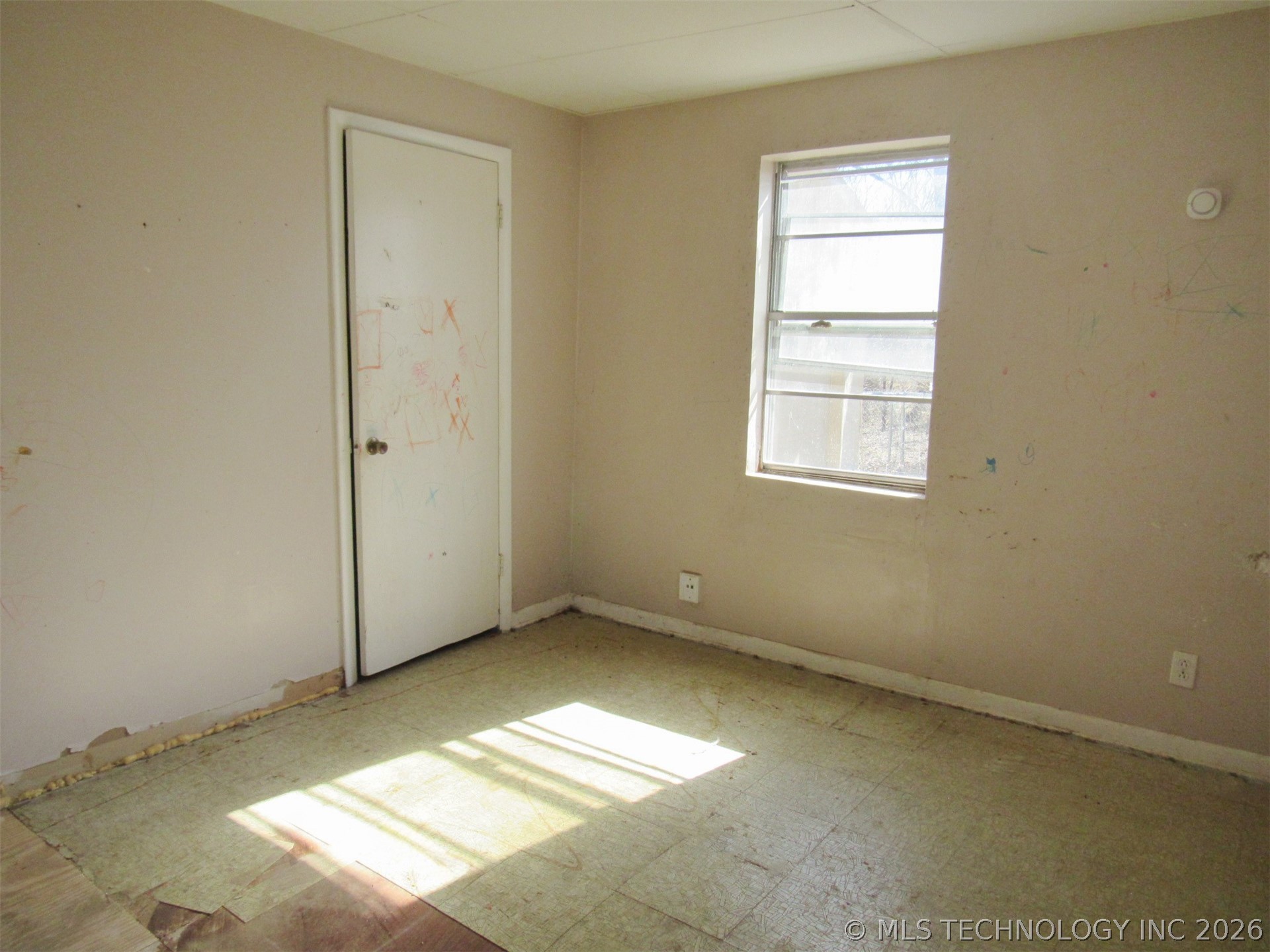 12233 S Oak Street Property Photo 22