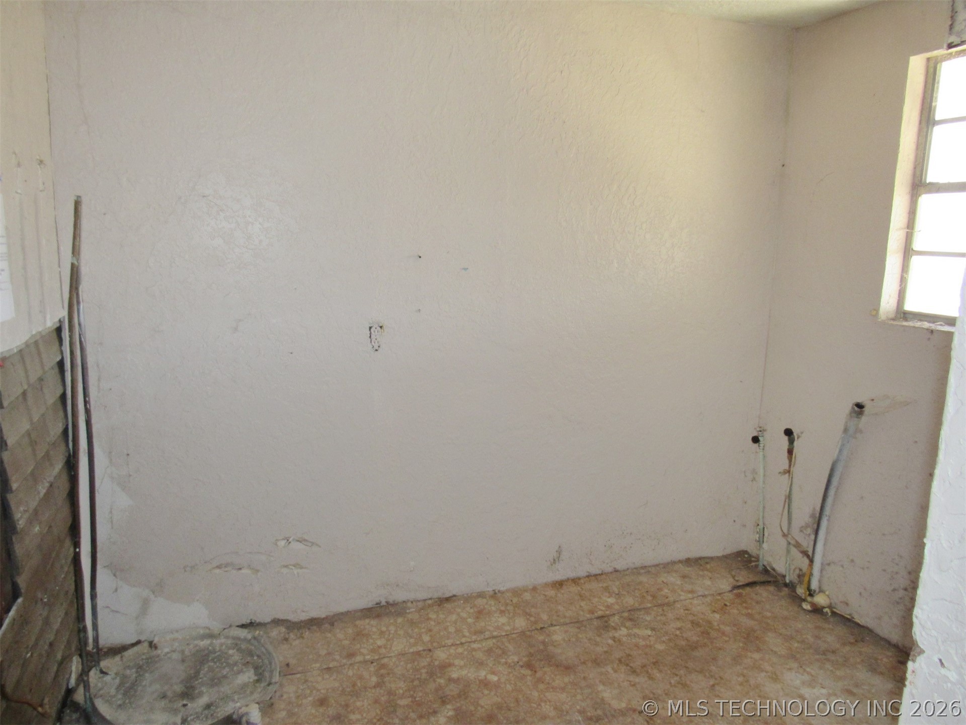 12233 S Oak Street Property Photo 30