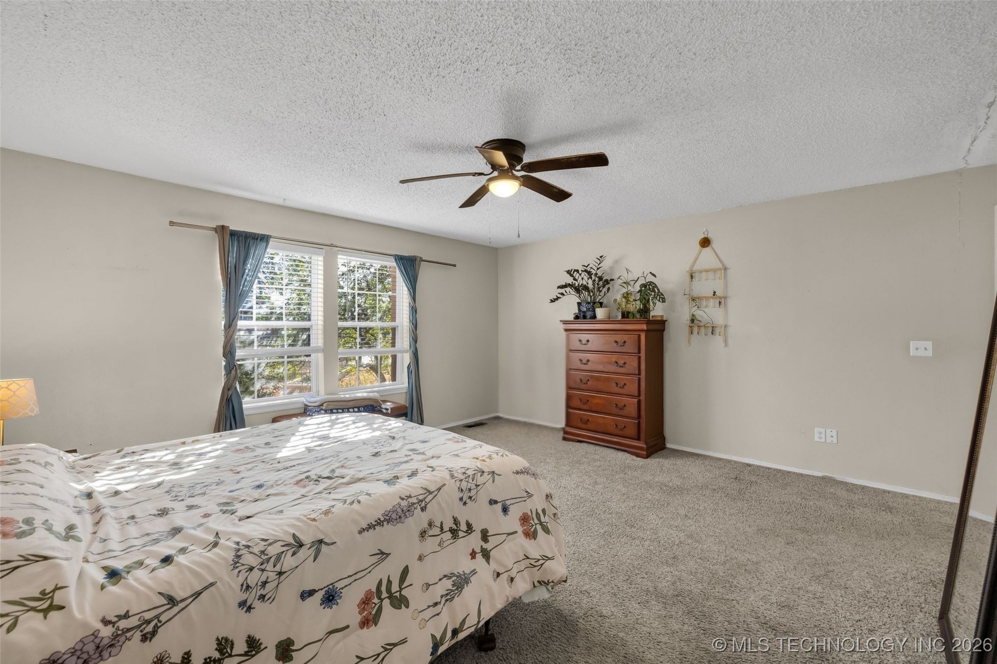 2606 W Toledo Court Property Photo 28