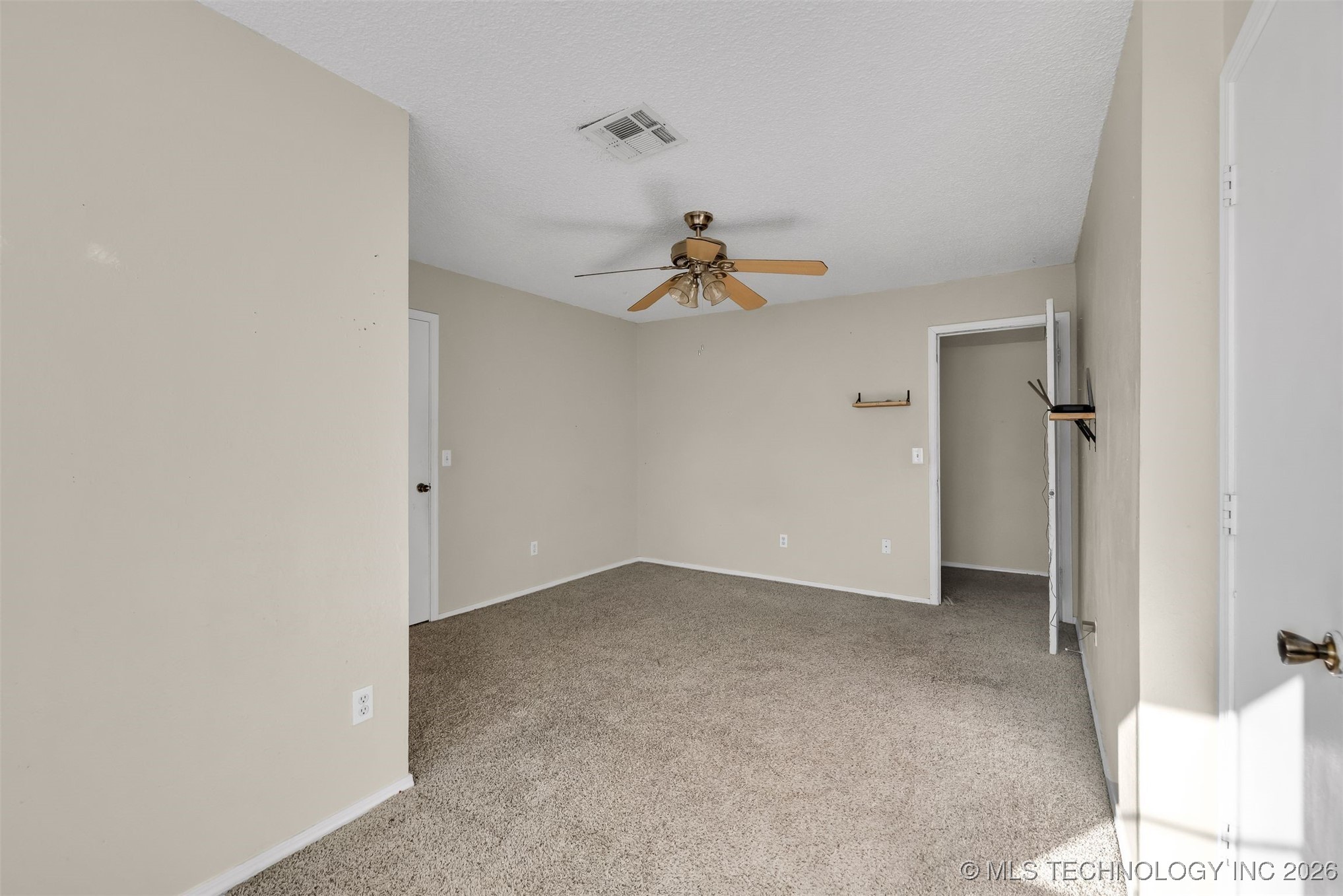 2606 W Toledo Court Property Photo 40