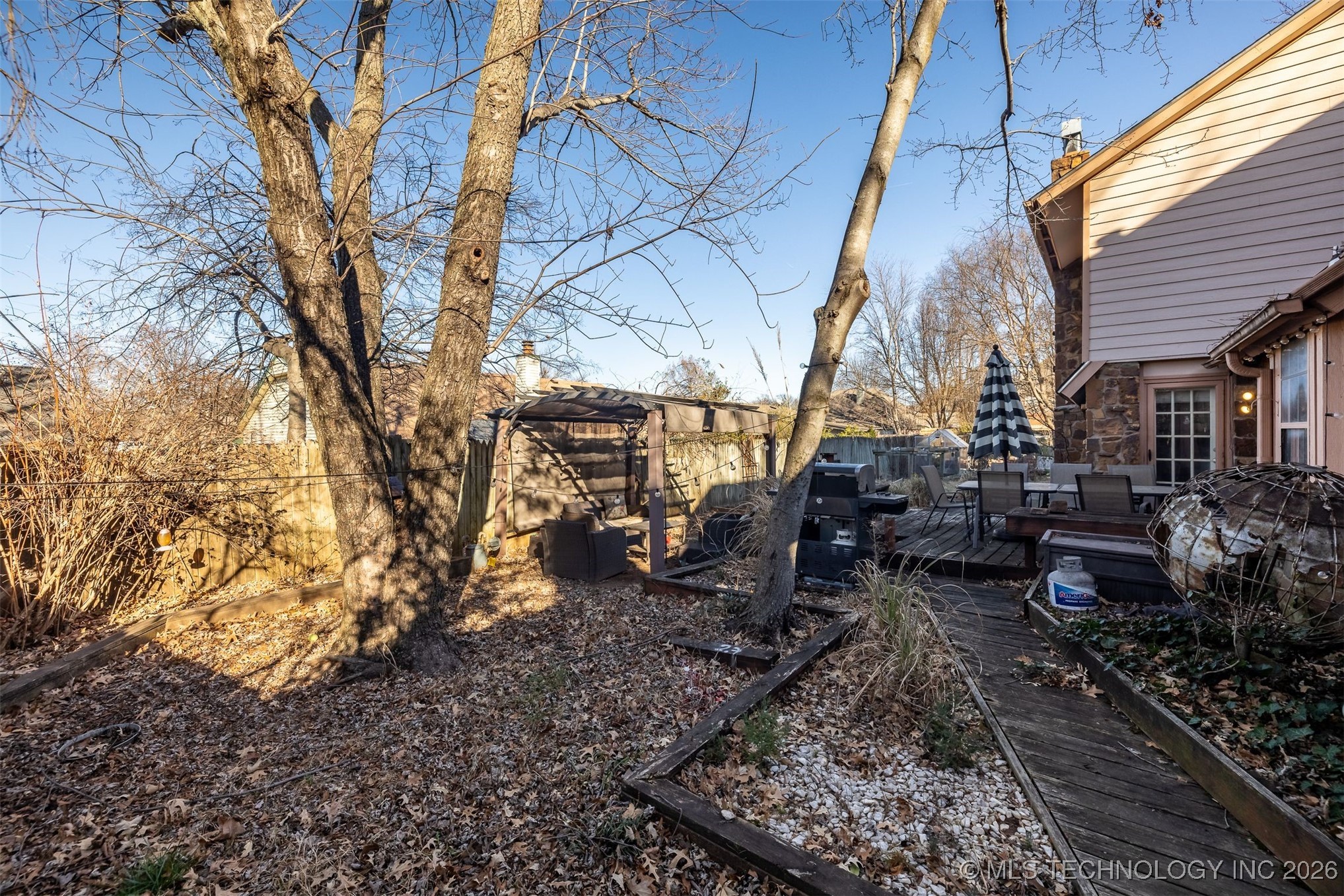 2606 W Toledo Court Property Photo 58