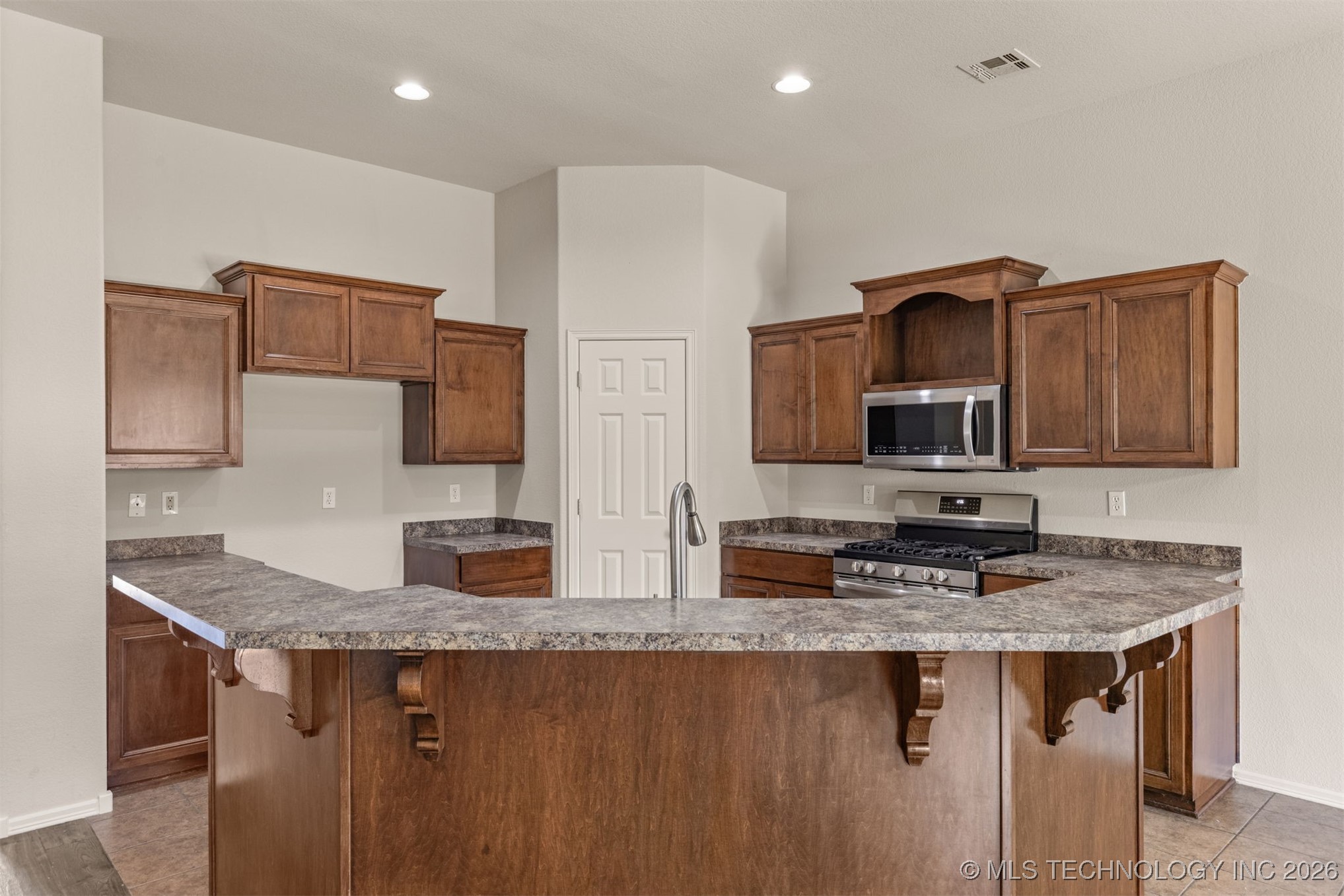 13339 S 21st Street Property Photo 13