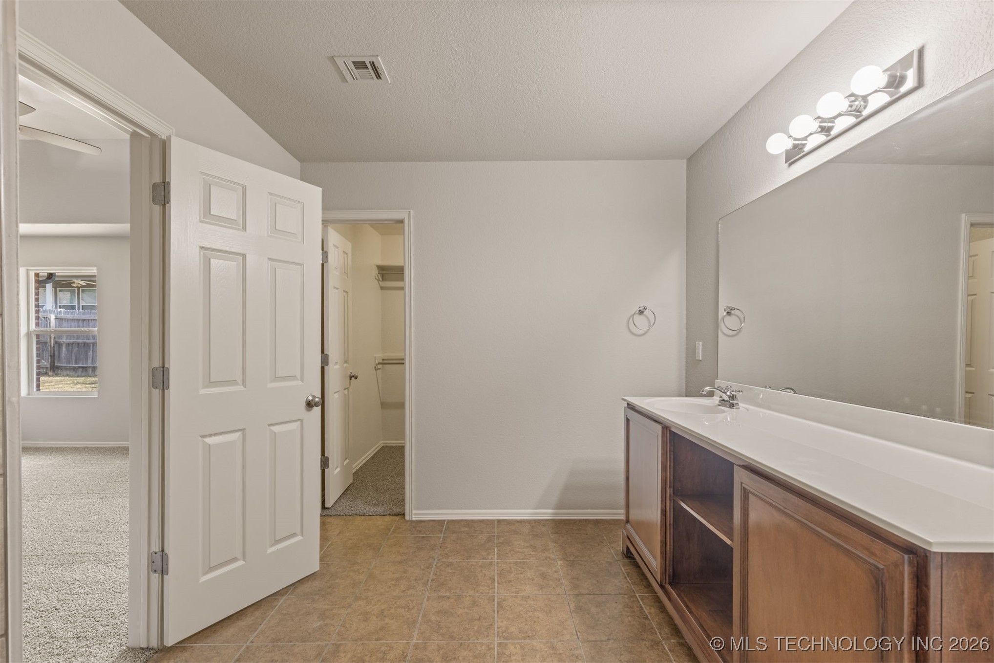 13339 S 21st Street Property Photo 30