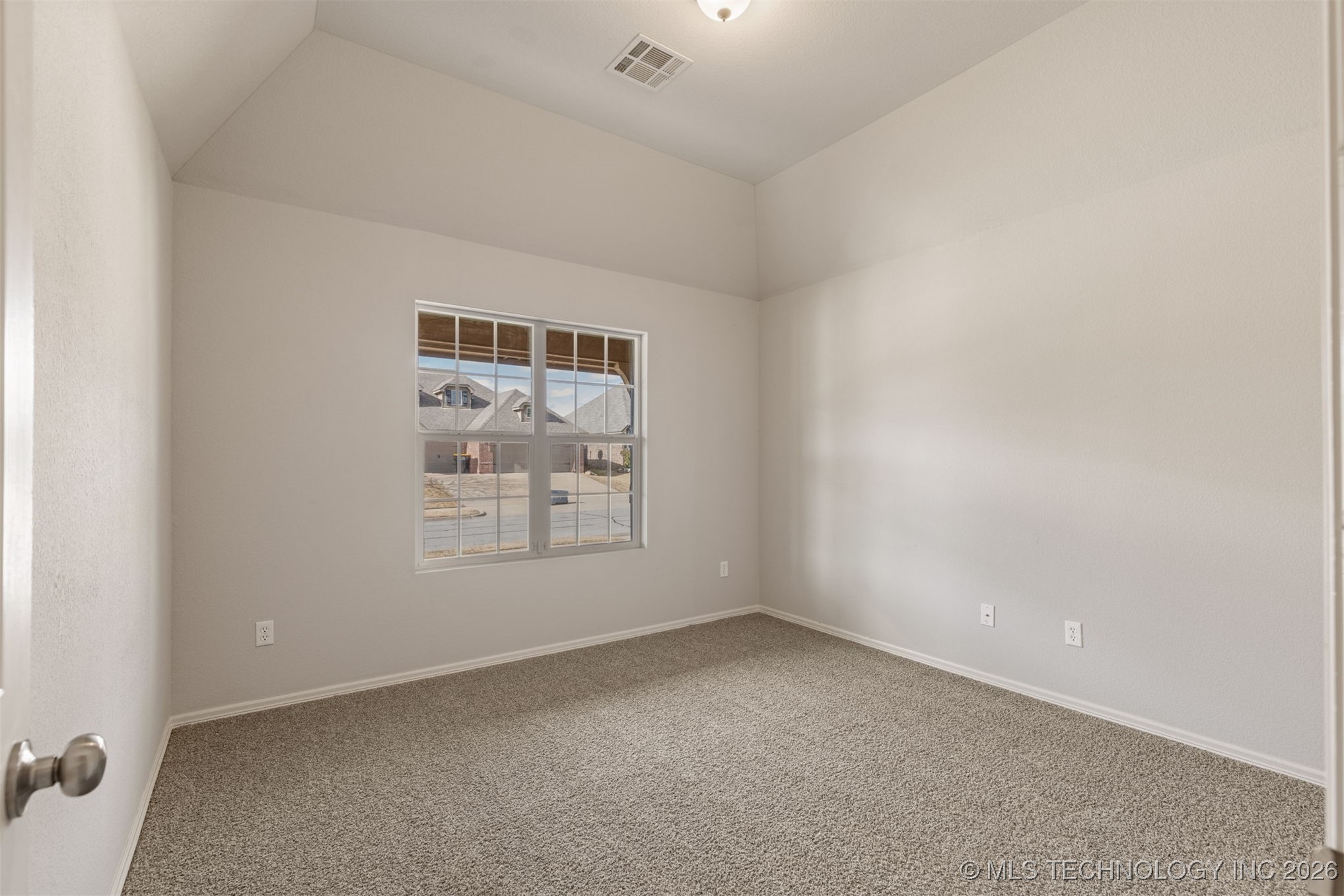 13339 S 21st Street Property Photo 33