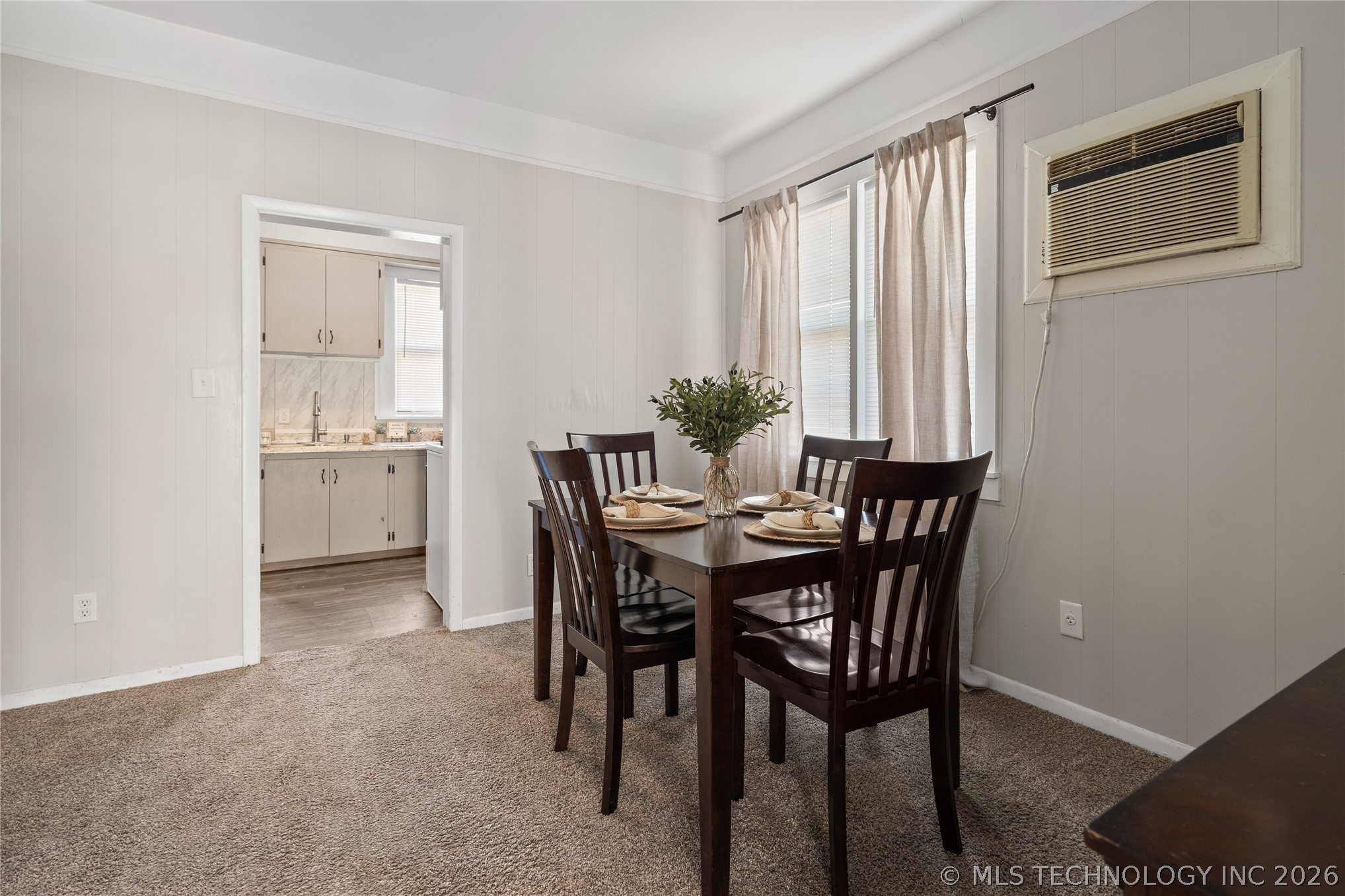 113 10th Avenue Ne Property Photo 5