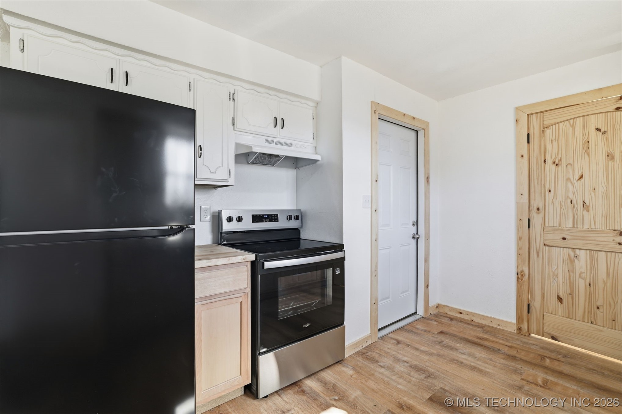 208 Sw Railroad Property Photo 10