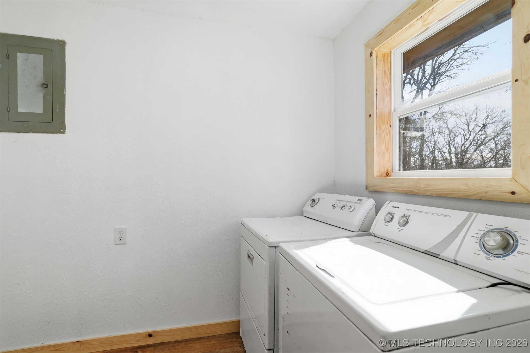 208 Sw Railroad Property Photo 16