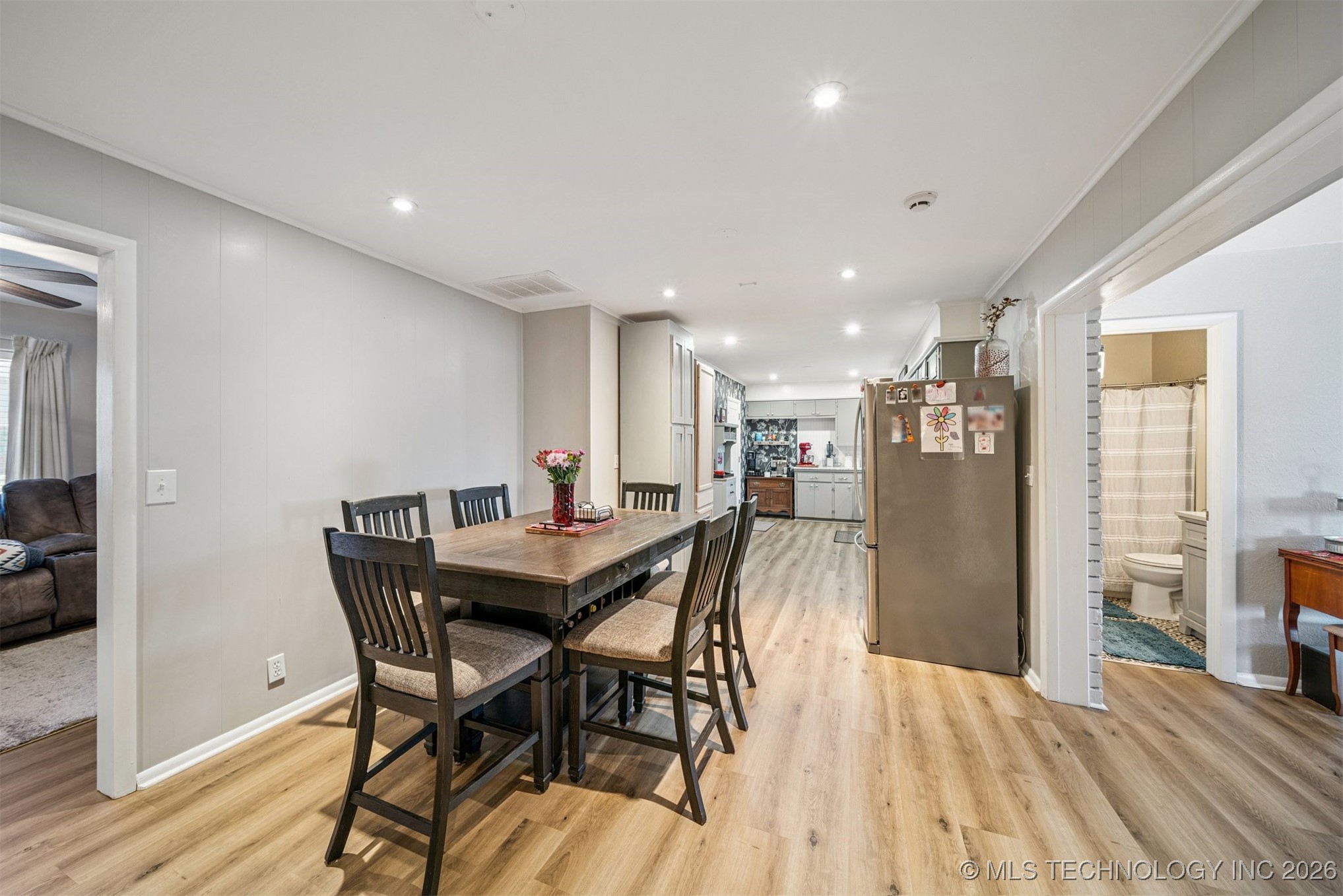 3111 S Saddle Rock Road Property Photo 10