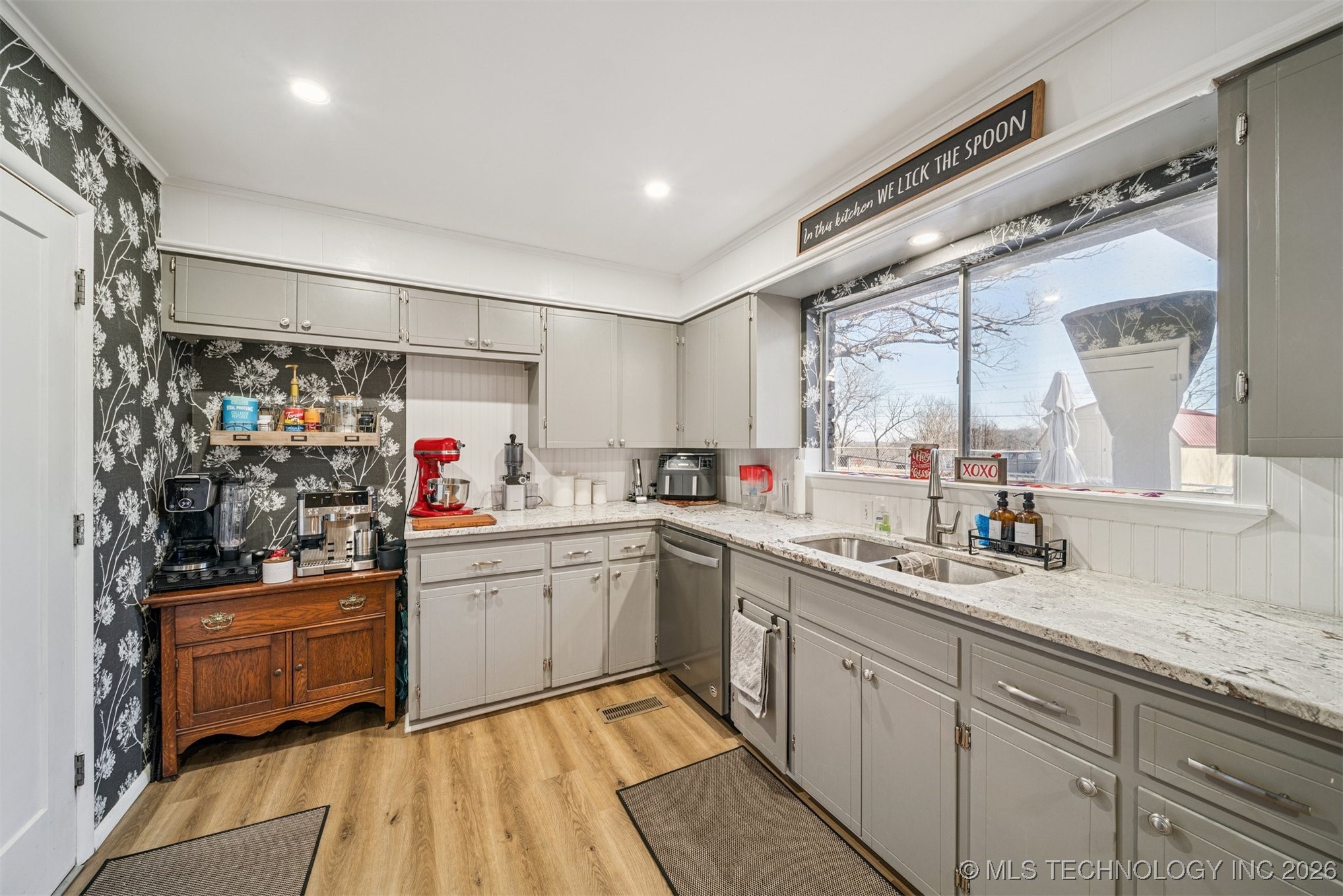 3111 S Saddle Rock Road Property Photo 13