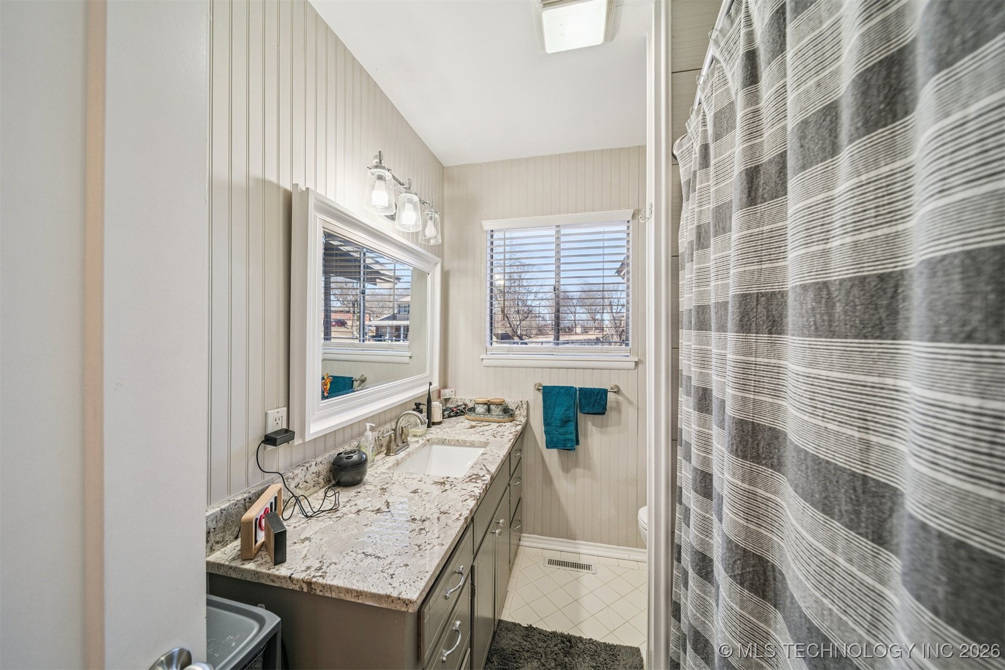 3111 S Saddle Rock Road Property Photo 15