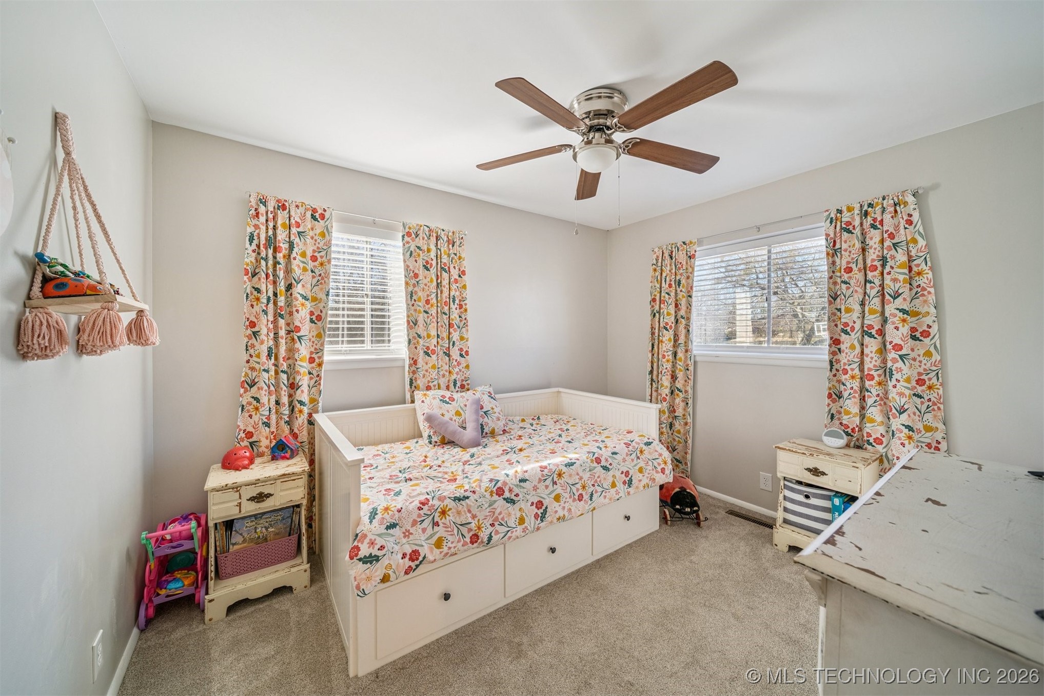 3111 S Saddle Rock Road Property Photo 17