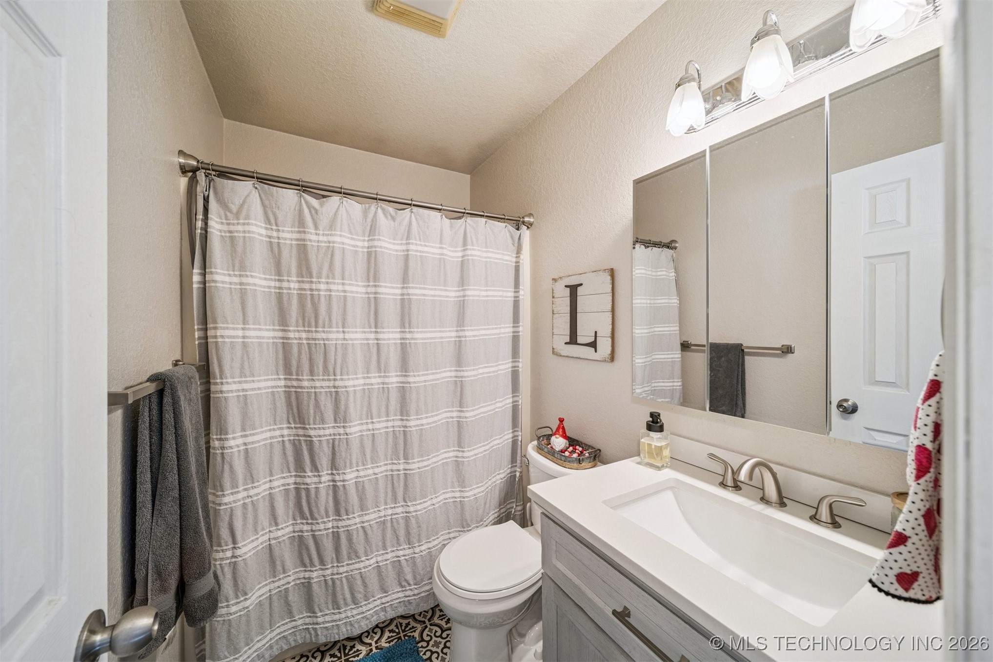 3111 S Saddle Rock Road Property Photo 24