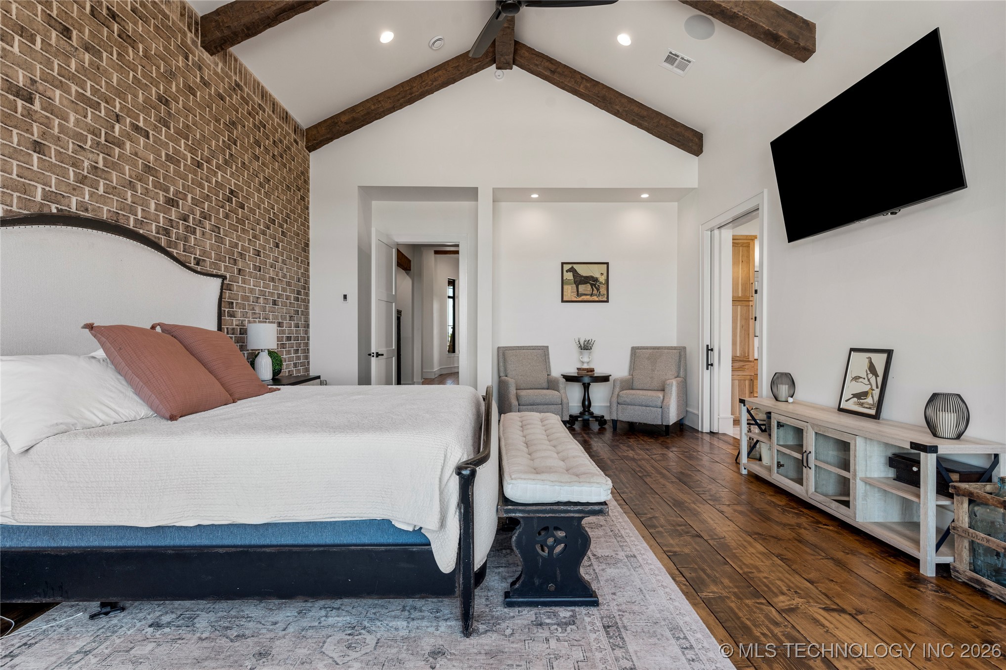 19001 W 41st Street Property Photo 31