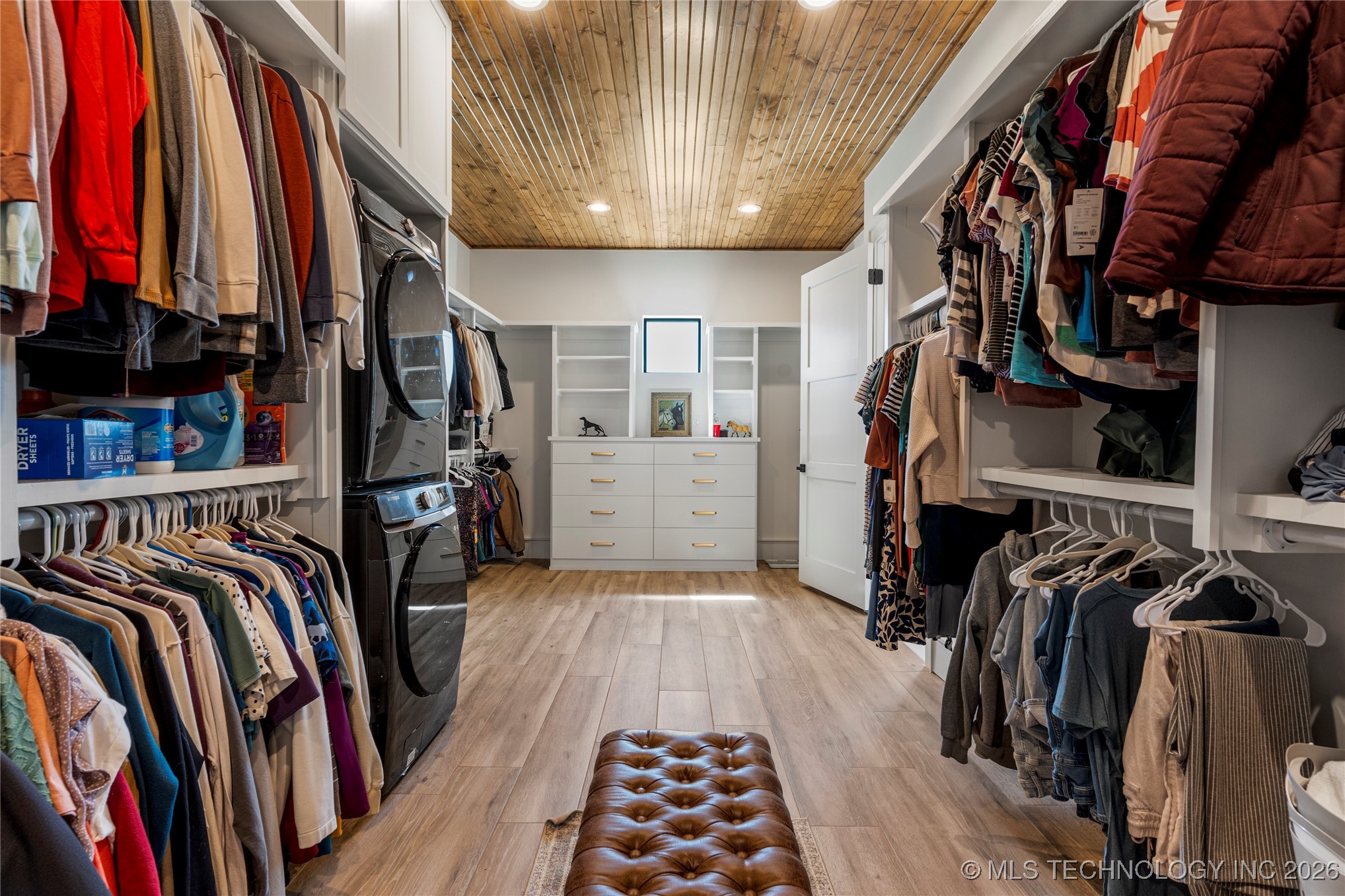 19001 W 41st Street Property Photo 35