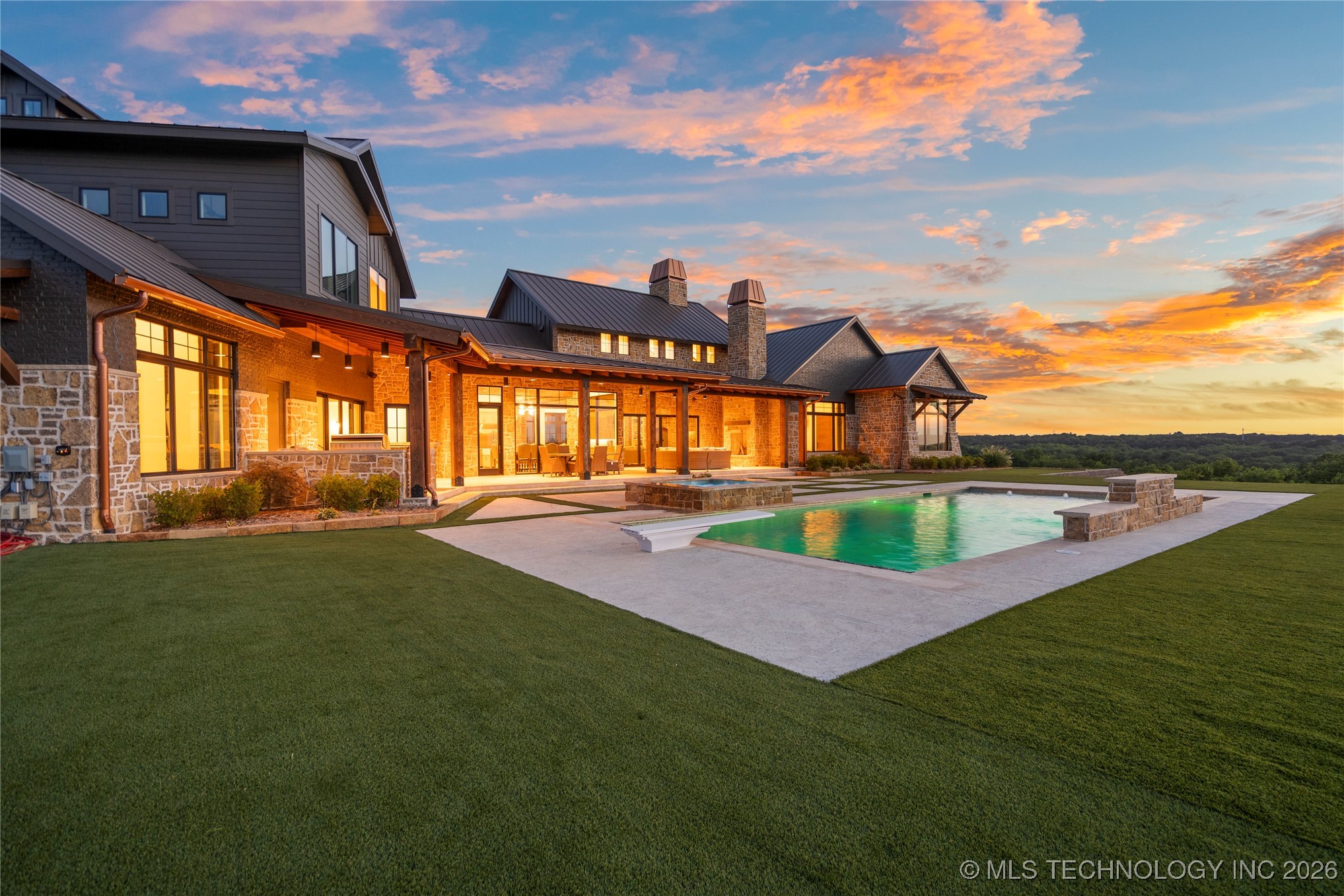 19001 W 41st Street Property Photo 61