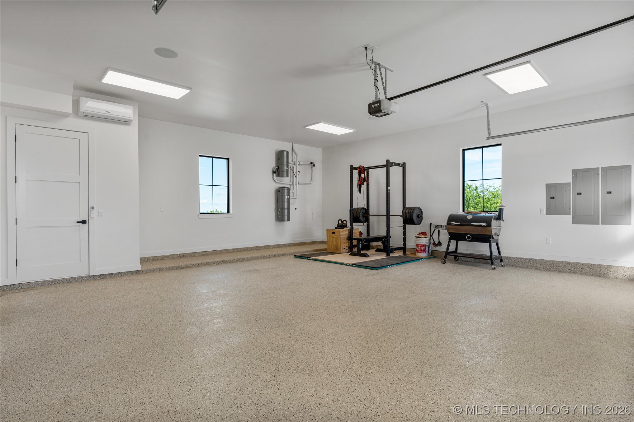 19001 W 41st Street Property Photo 75