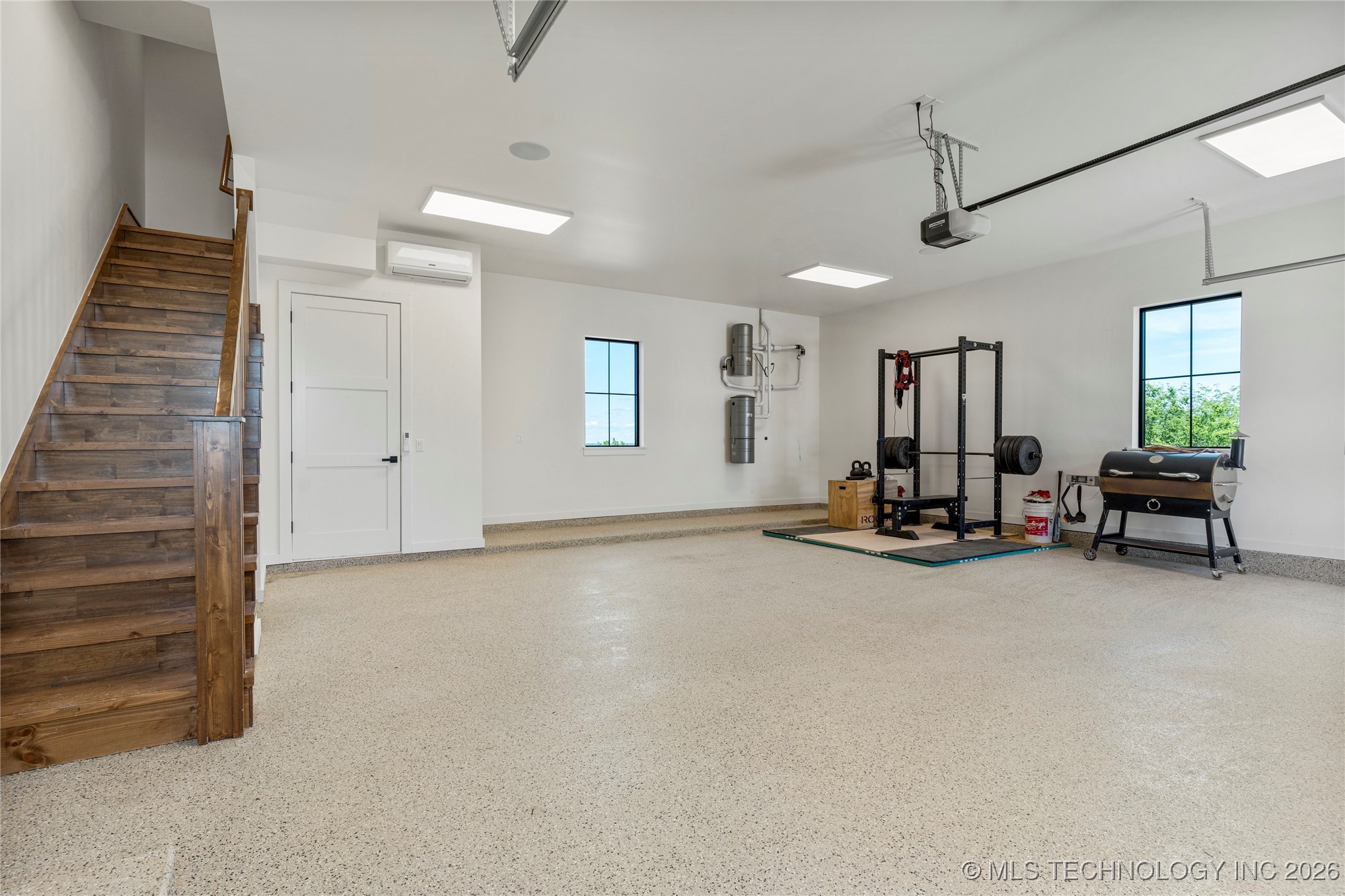 19001 W 41st Street Property Photo 76