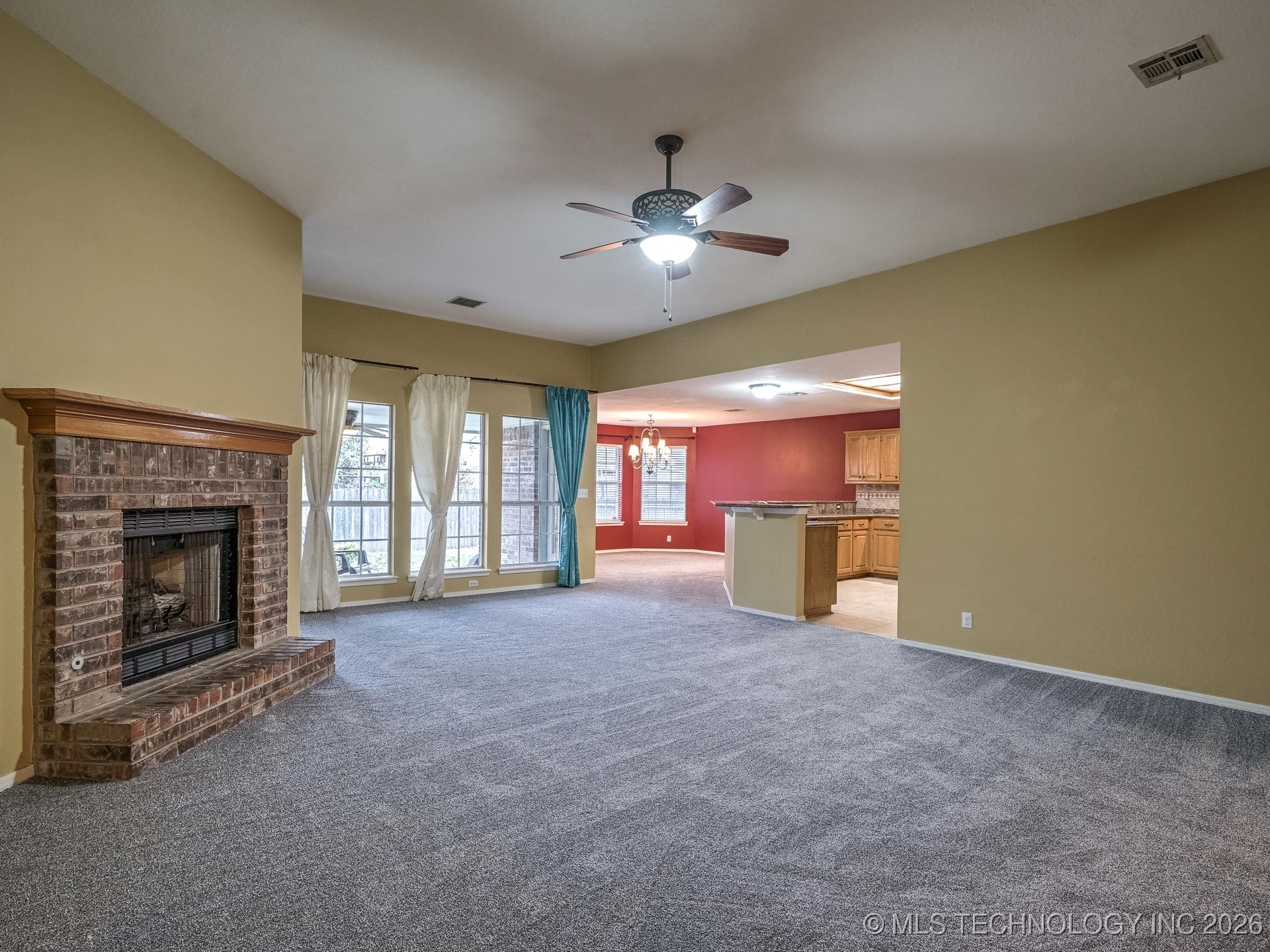 3813 W Galveston Street Property Photo 5