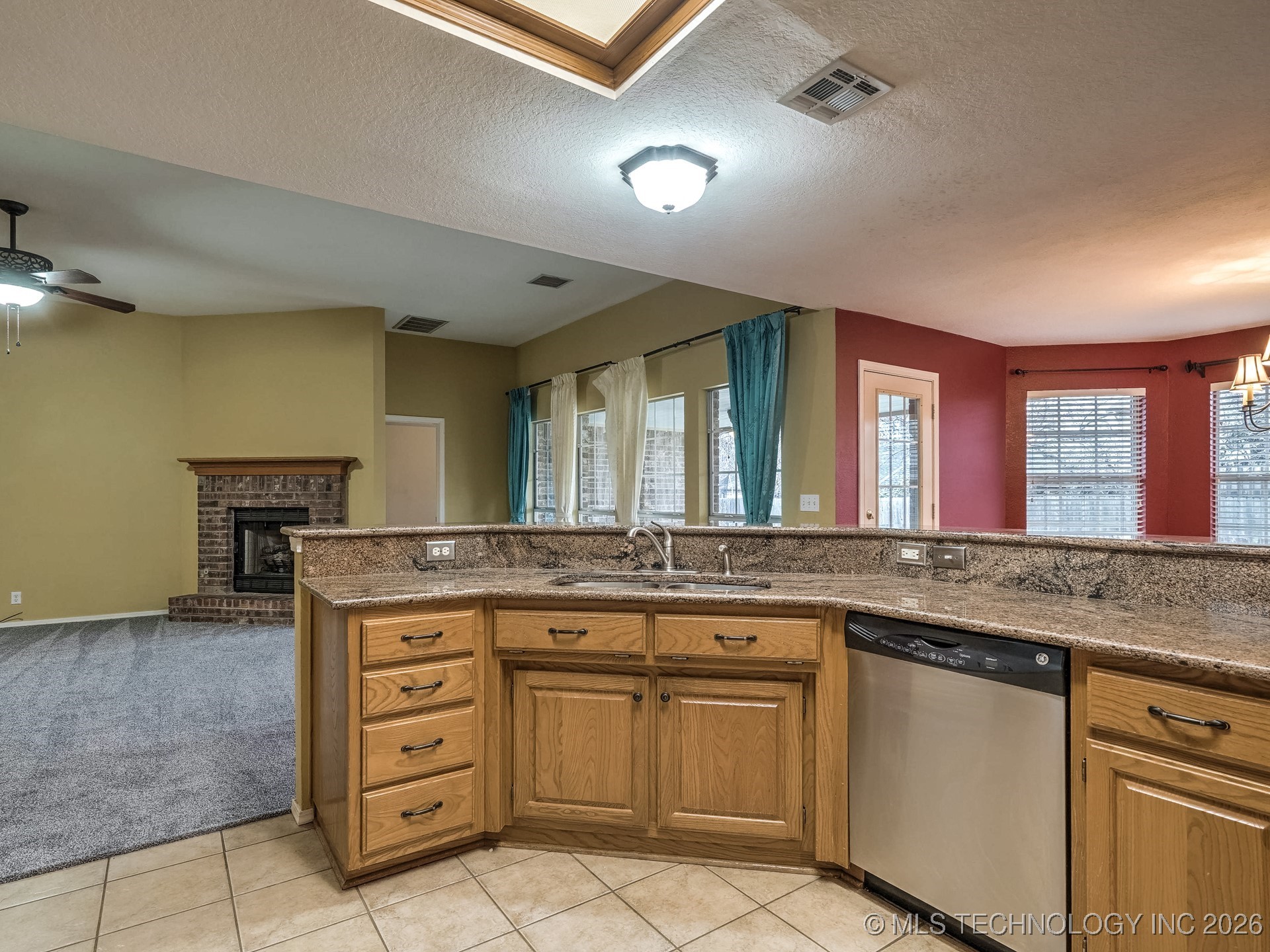 3813 W Galveston Street Property Photo 10