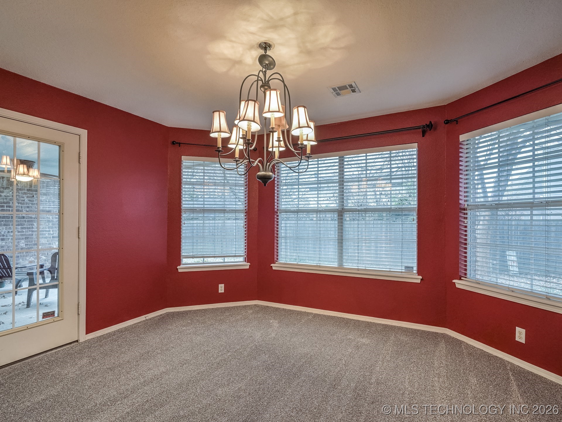 3813 W Galveston Street Property Photo 12