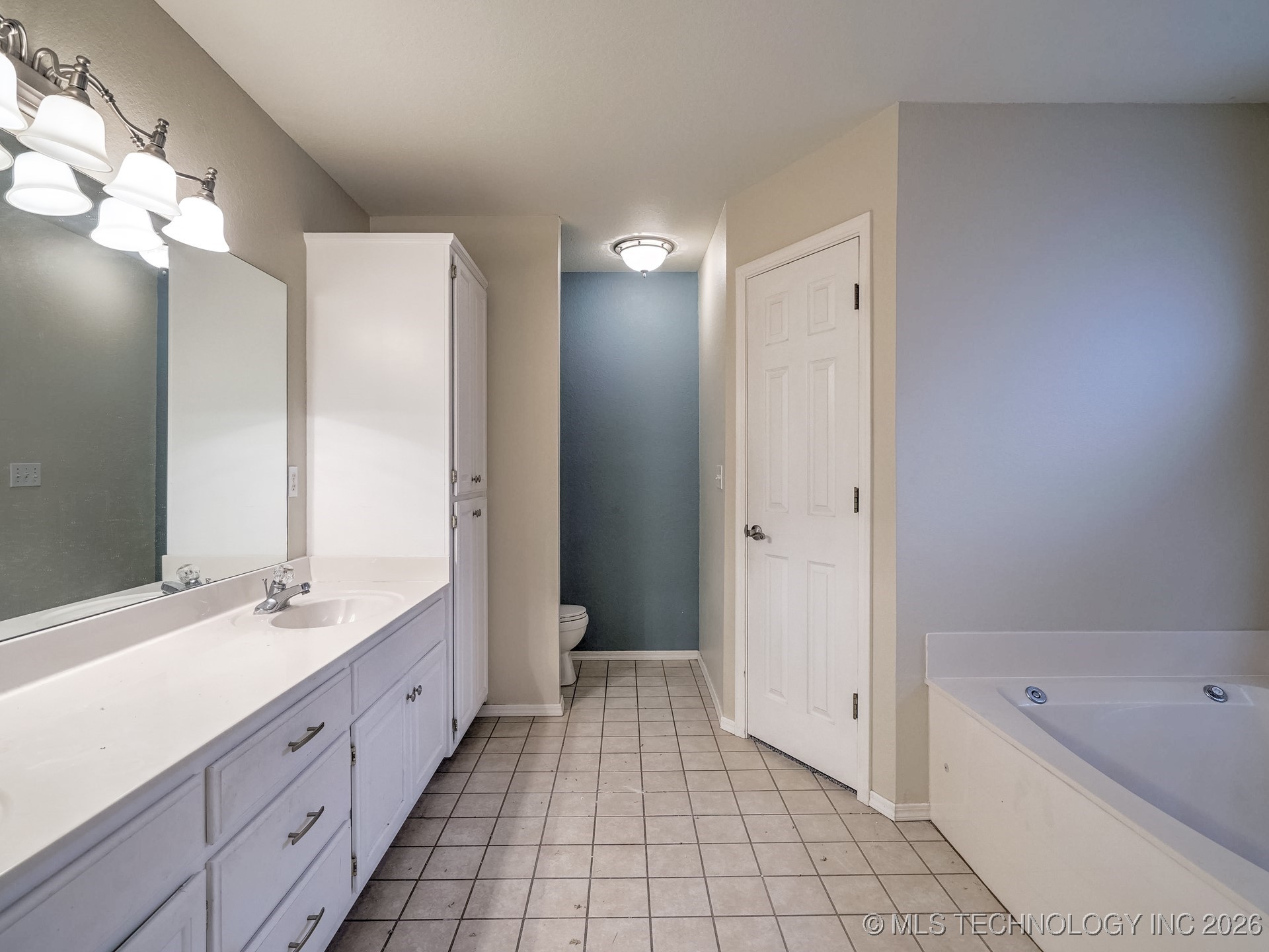 3813 W Galveston Street Property Photo 17