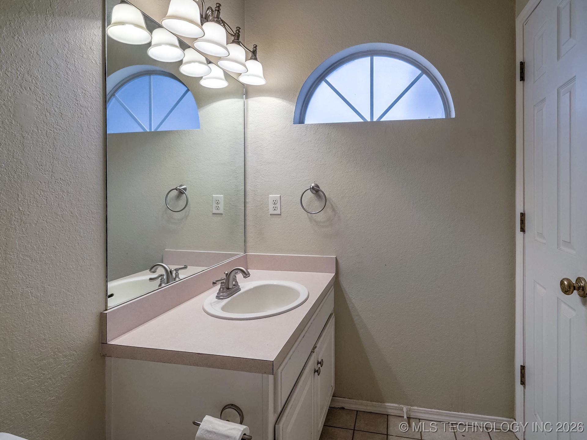 3813 W Galveston Street Property Photo 26